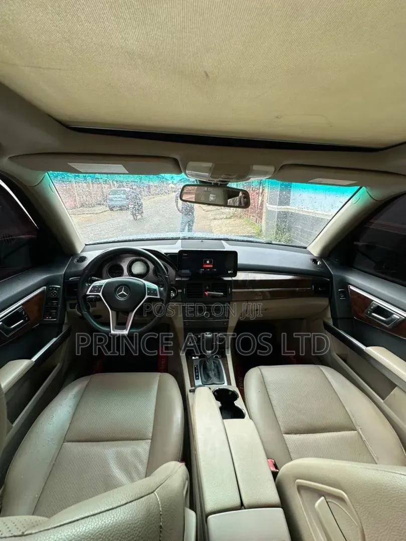 Mercedes-Benz GLK-Class 2010 Blue