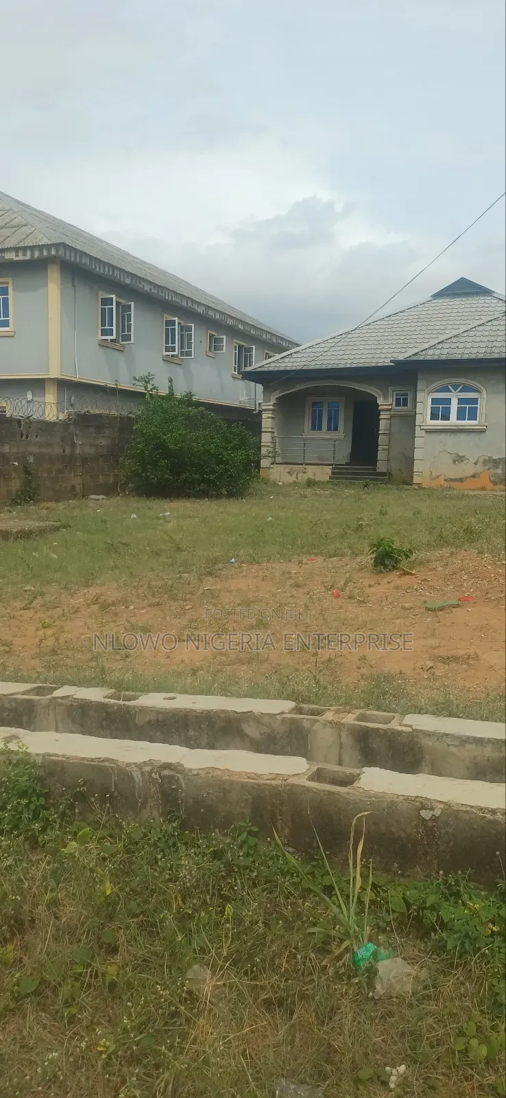 3bdrm Bungalow in Kajola Estate, Isawo for sale