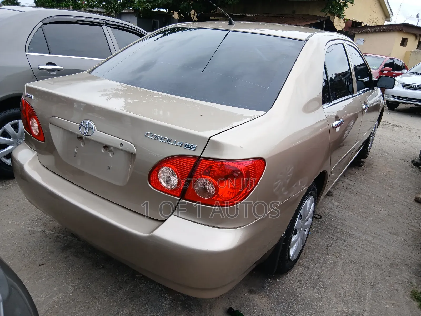 Toyota Corolla LE 2006 Gold