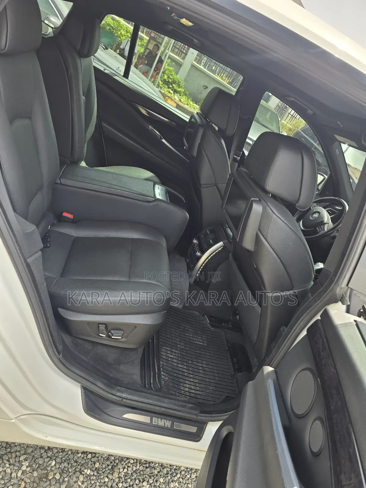BMW 550i 2010 White