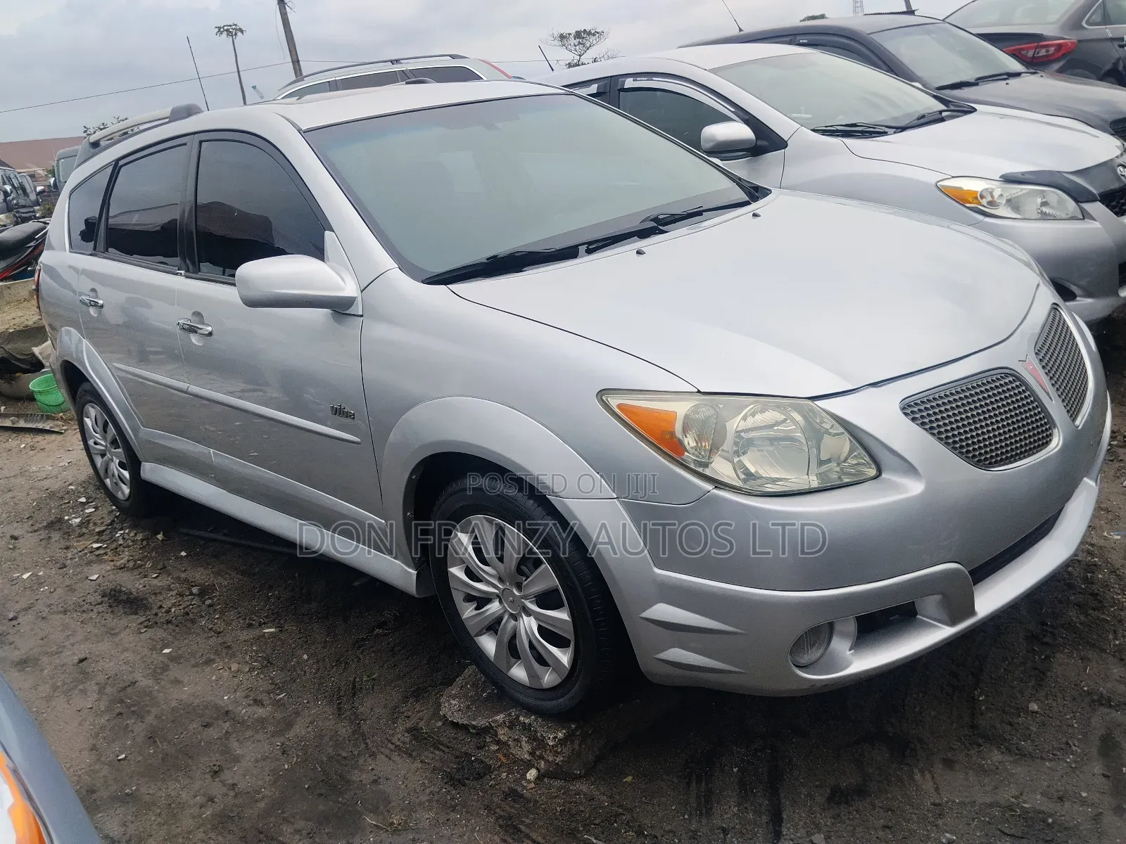 Pontiac Vibe AWD 2006 Silver