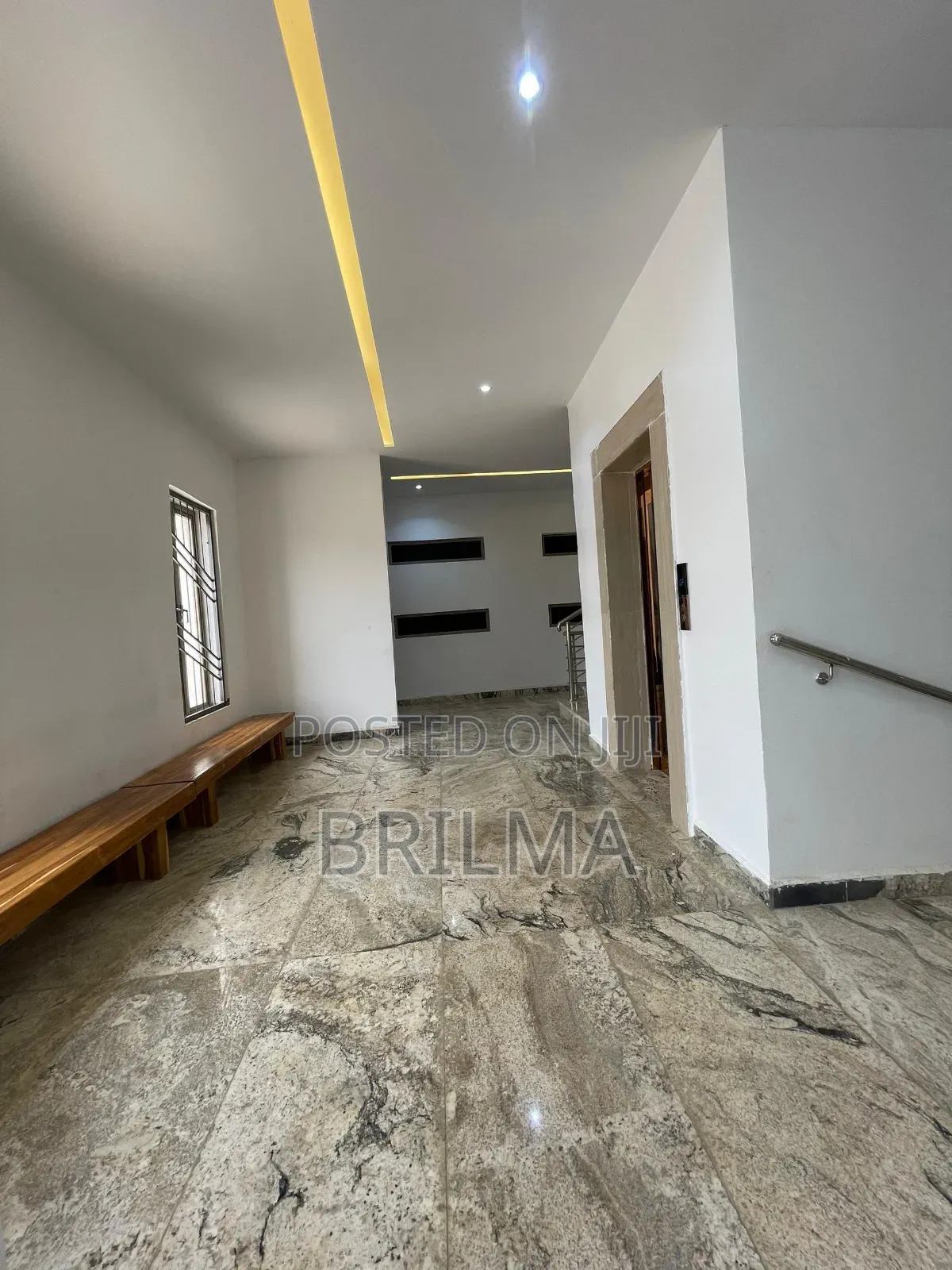 82sqm Office Space in Wuse Zone 5 for Sale