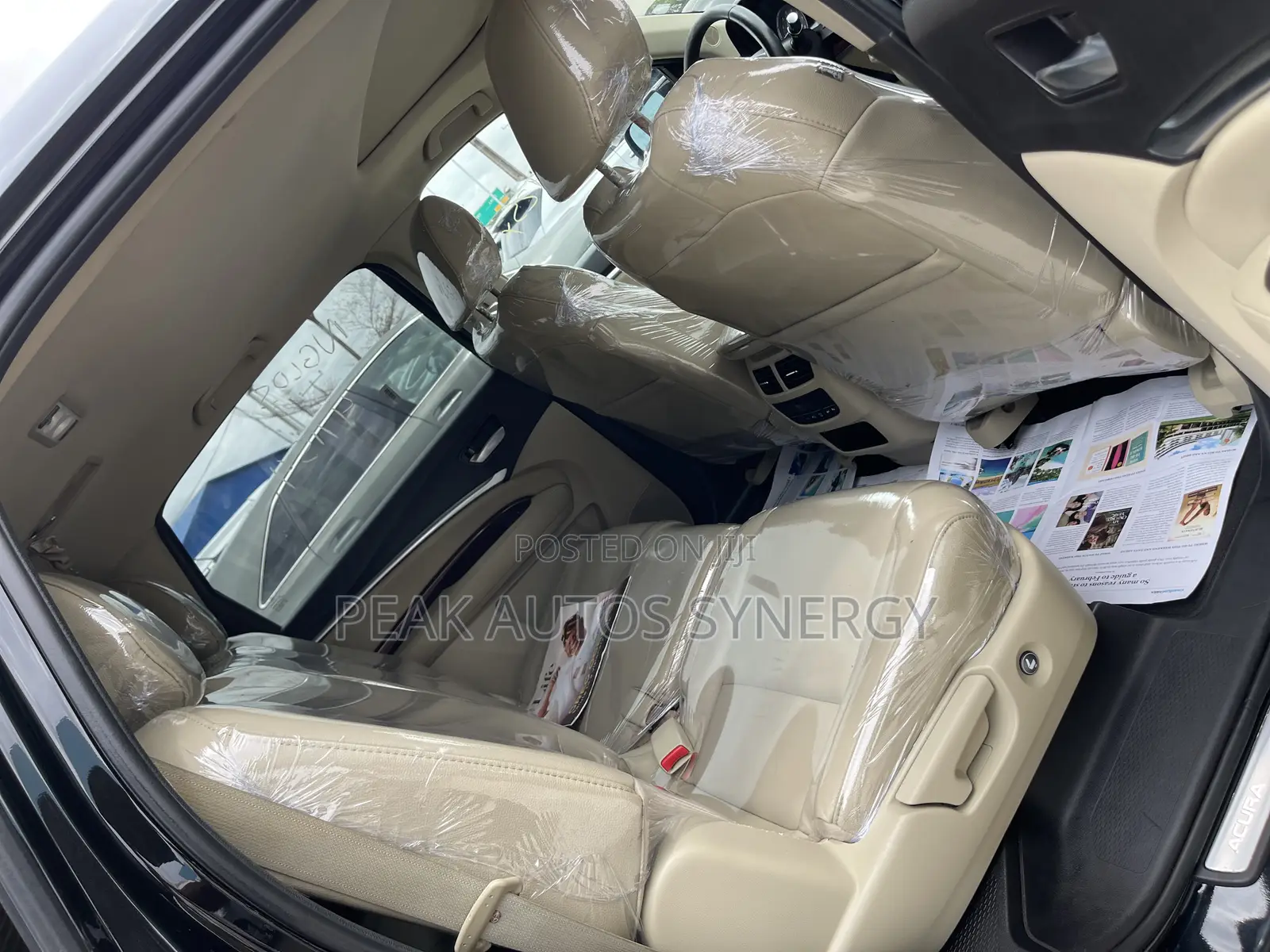 Acura MDX Advance and Entertainment Packages 4dr SUV (3.5L 6cyl 6A)