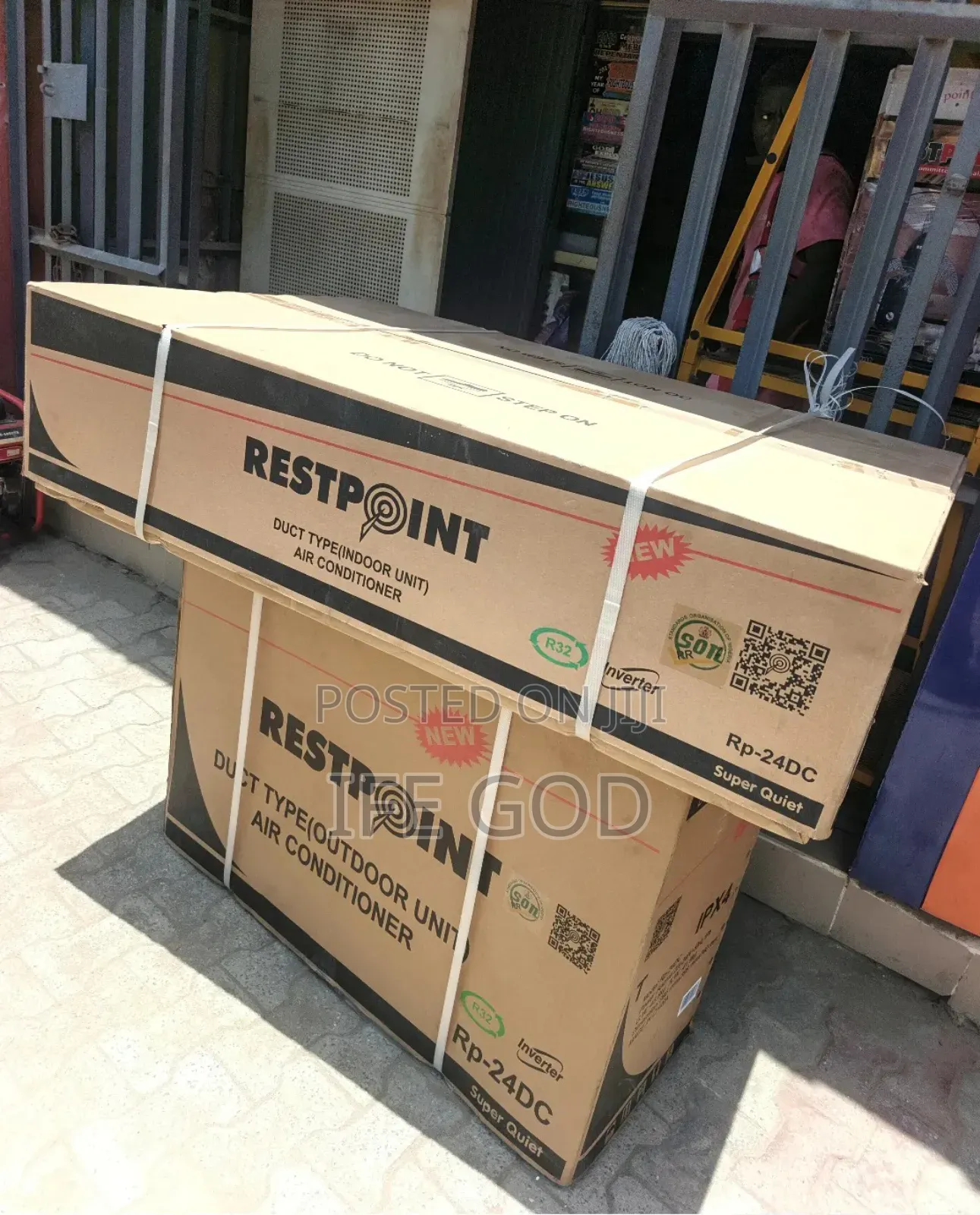 Original Restpoint 2.5 Hp Inverter Duct Ceiling Cancelled Ac (Copper)