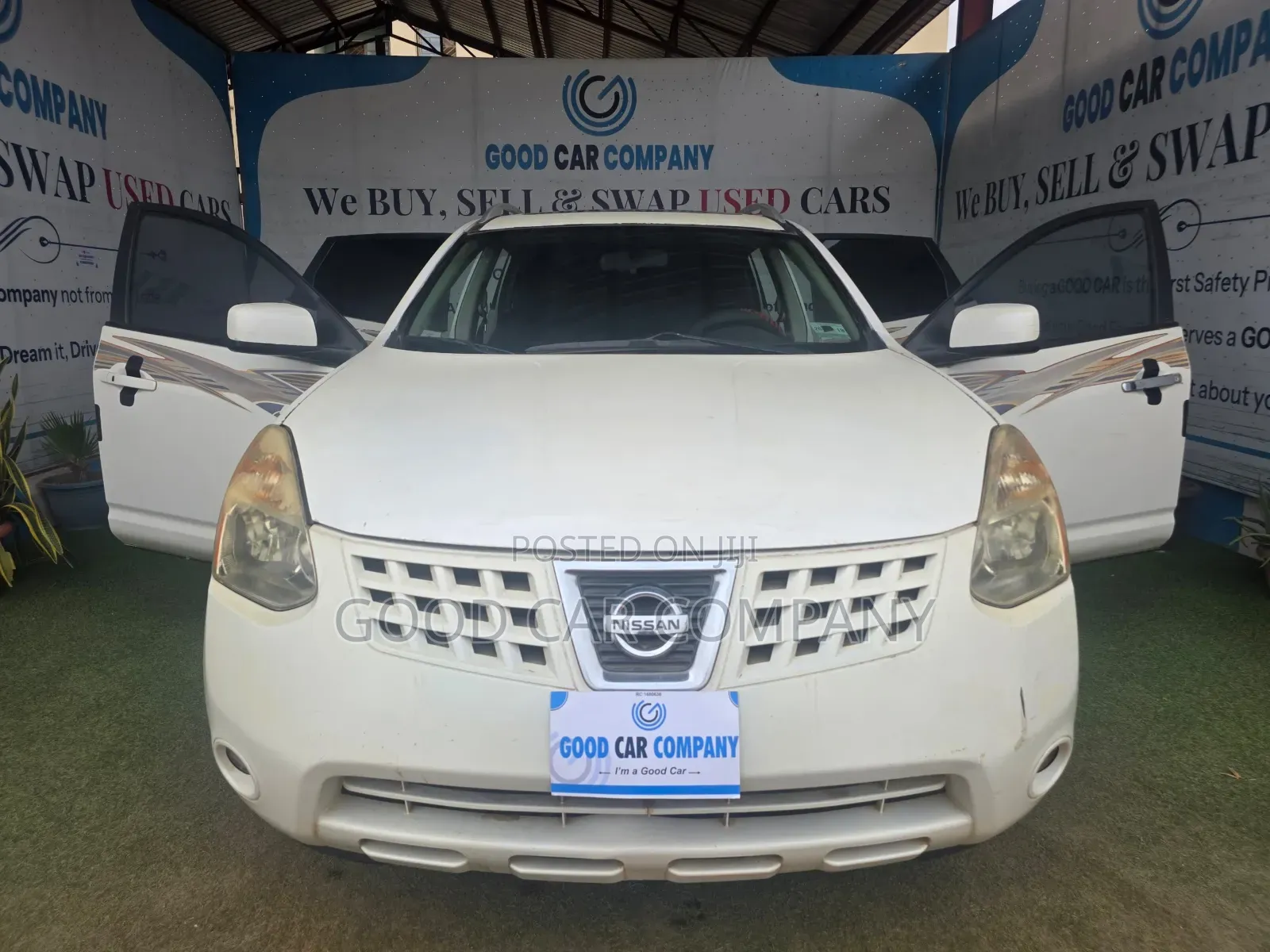 Nissan Rogue S 2009 White