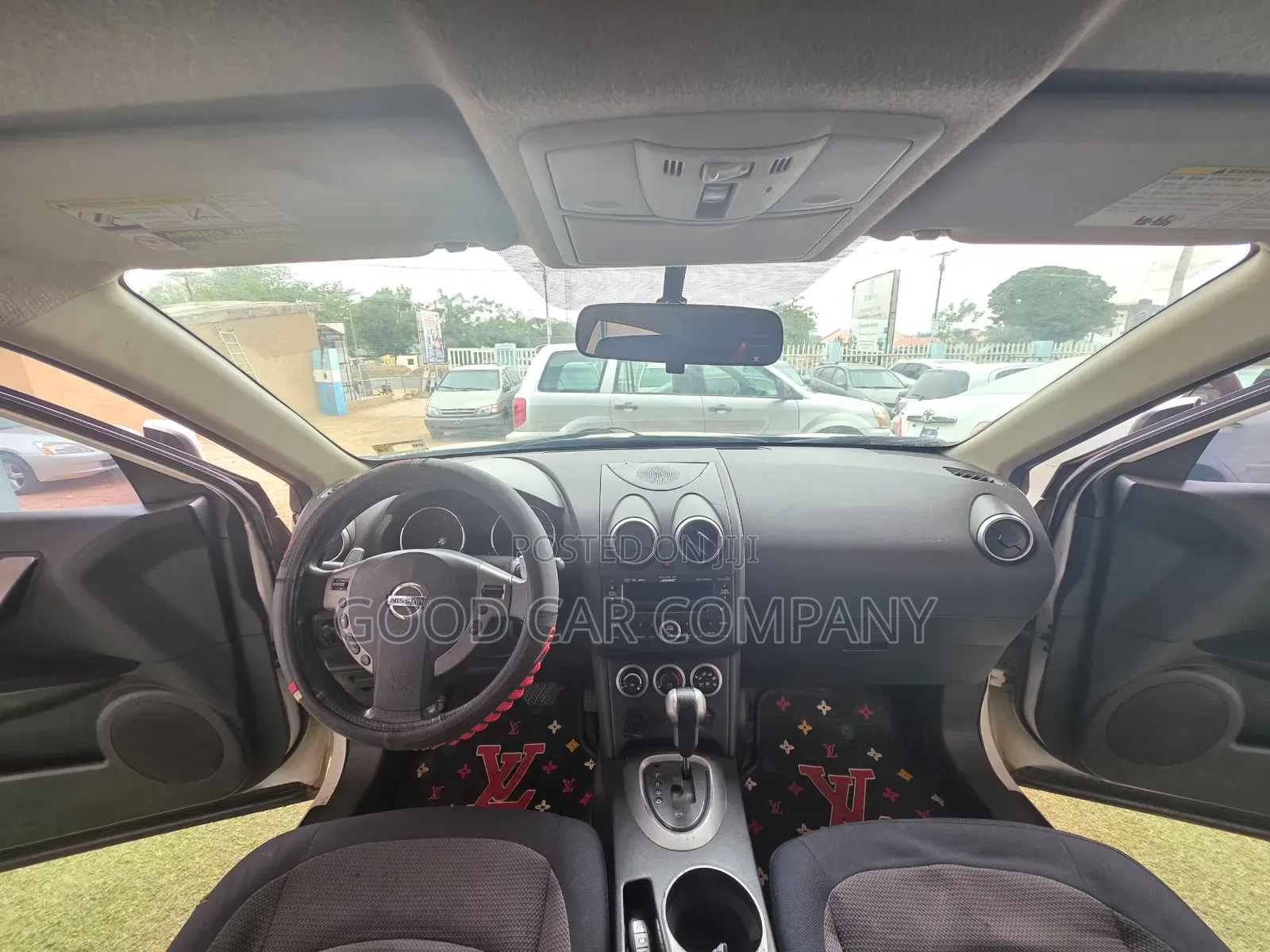 Nissan Rogue S 2009 White