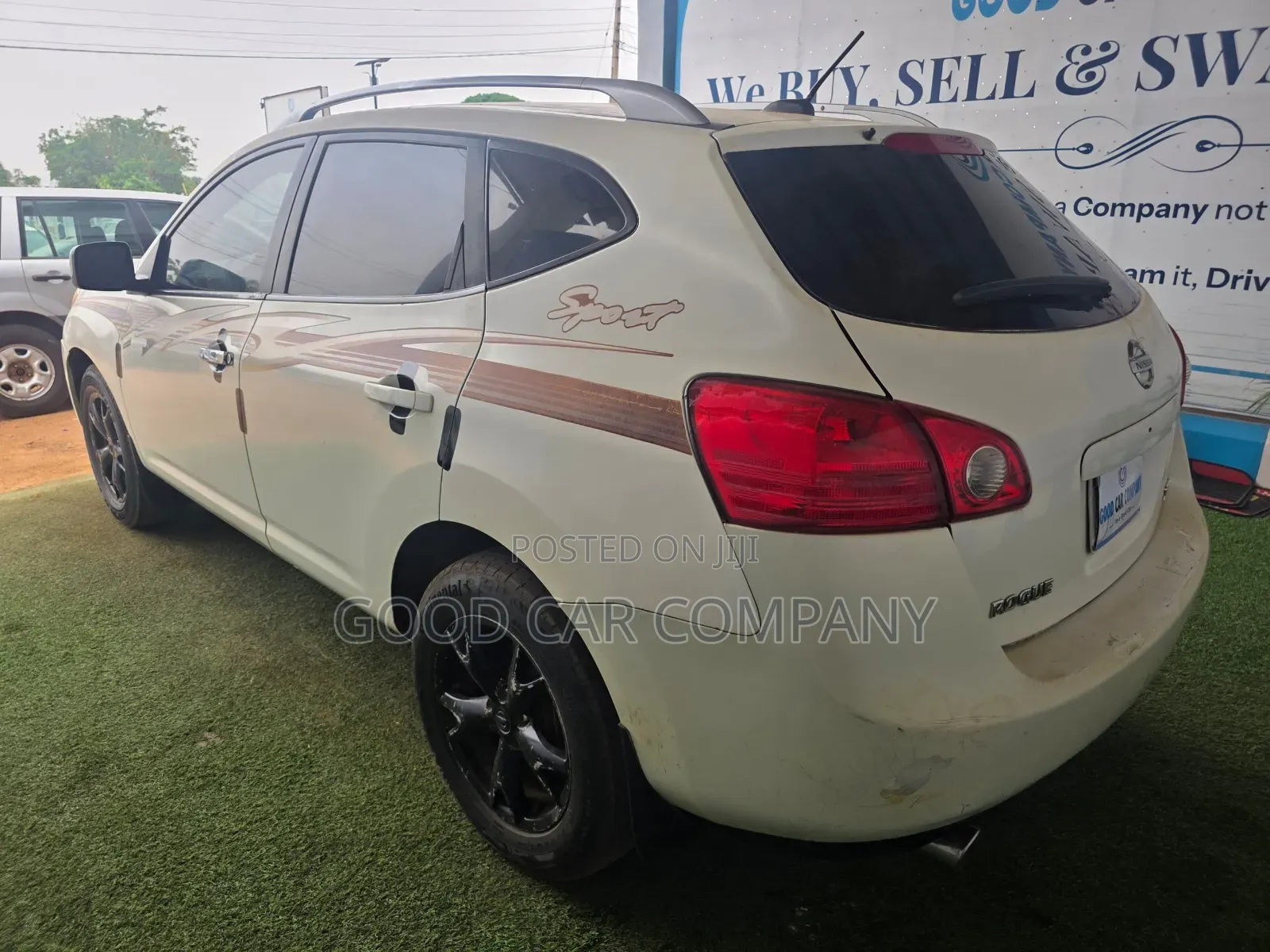 Nissan Rogue S 2009 White