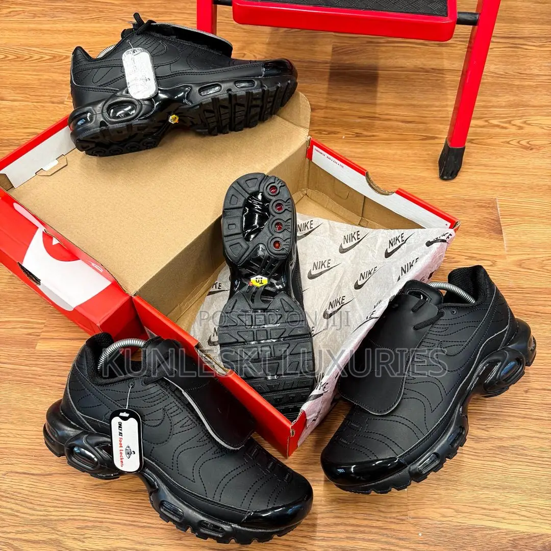 Original Nike Airmax Plus Tiempo Sneakers in 3 Colorways