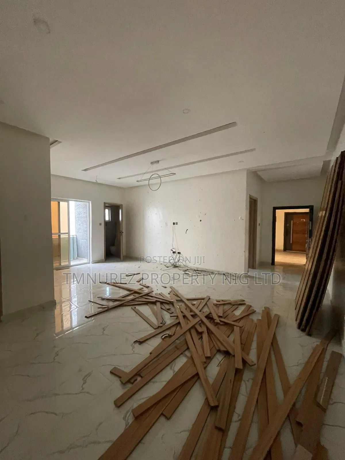 2bdrm Apartment in Haris Drive, VGC / Ajah for rent