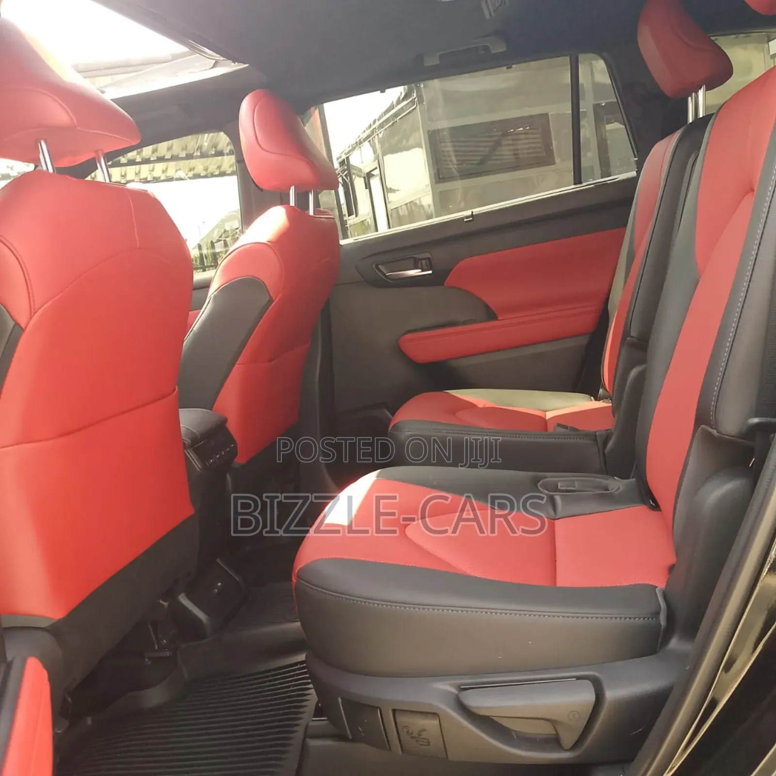 Toyota Highlander XSE AWD 2023 Black
