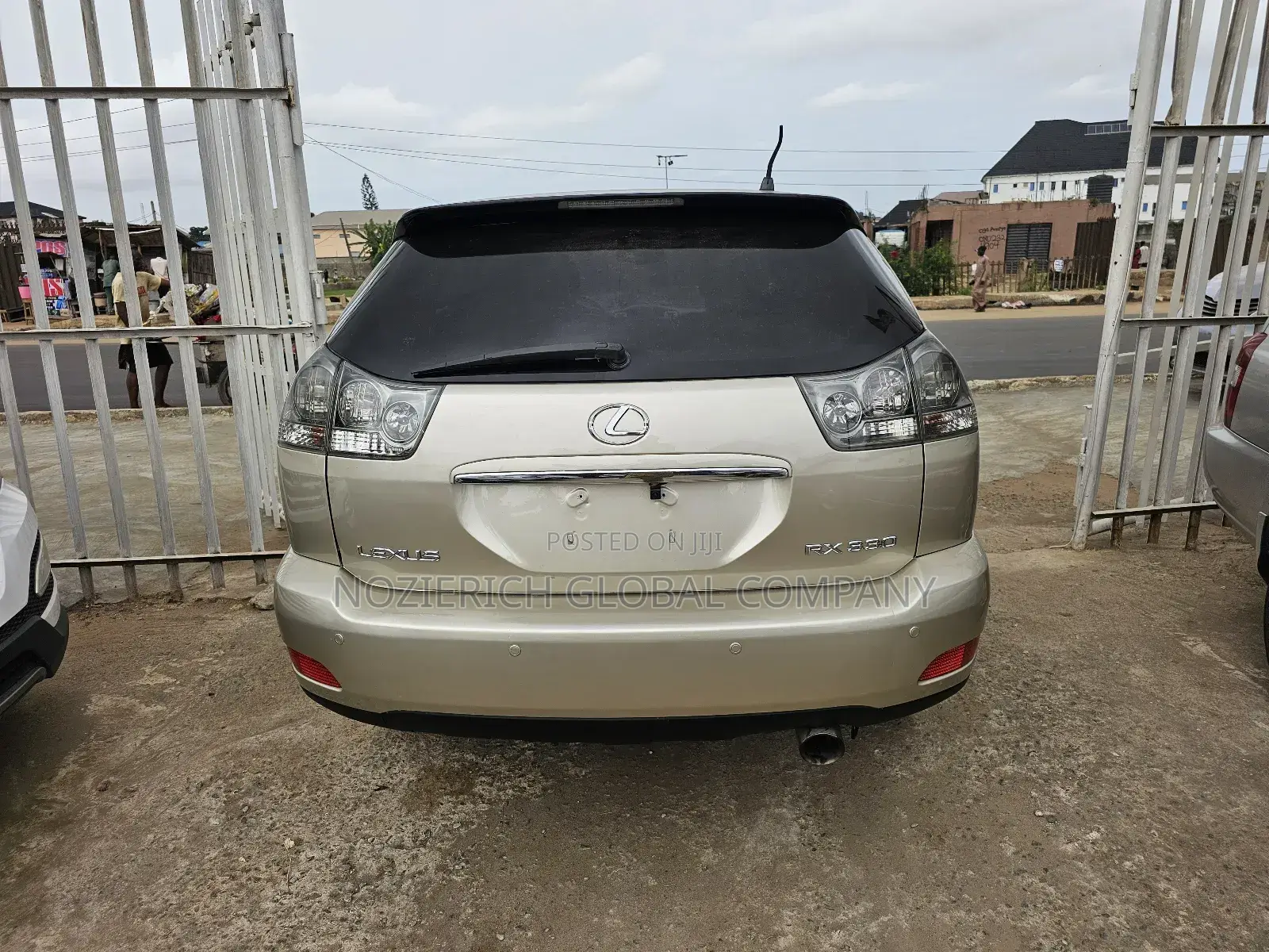 Lexus RX 330 2004 Gold
