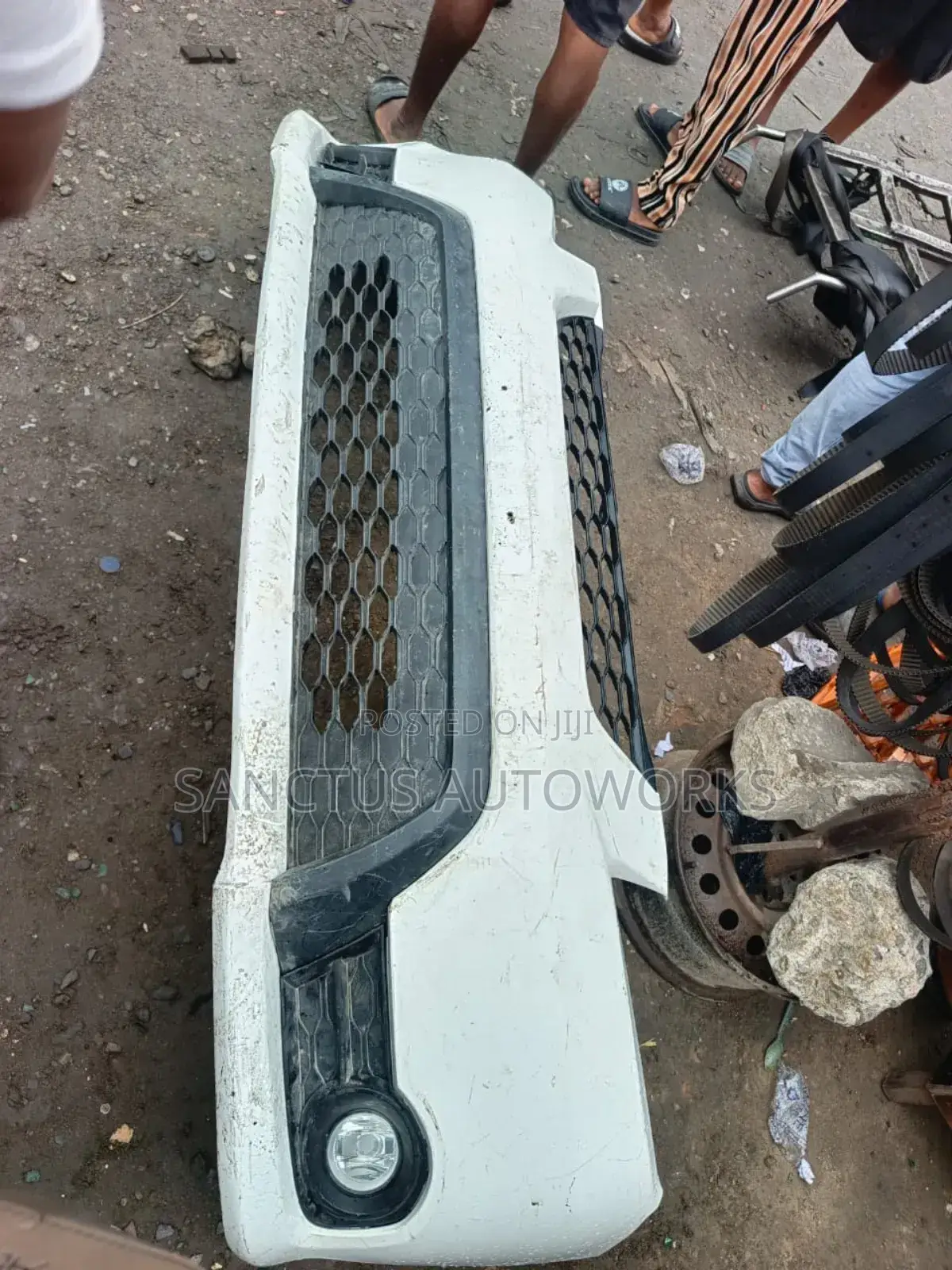 Complete Bumper Toyota Matrix 2010 2012