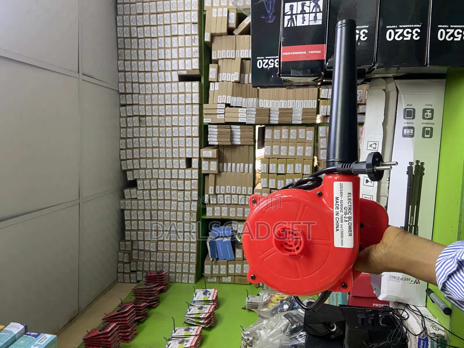 Powerful Electric Blower With Suction for Dust Cleaning Tool