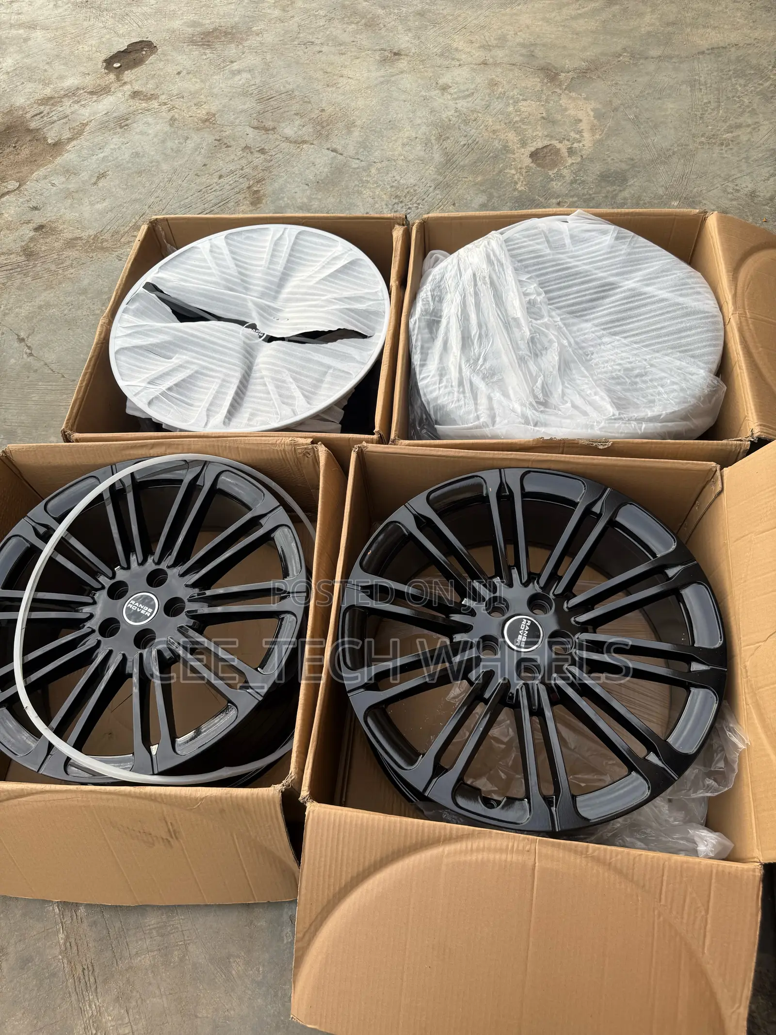22-Inch/23-Inch Range Rover Available in Different Colors