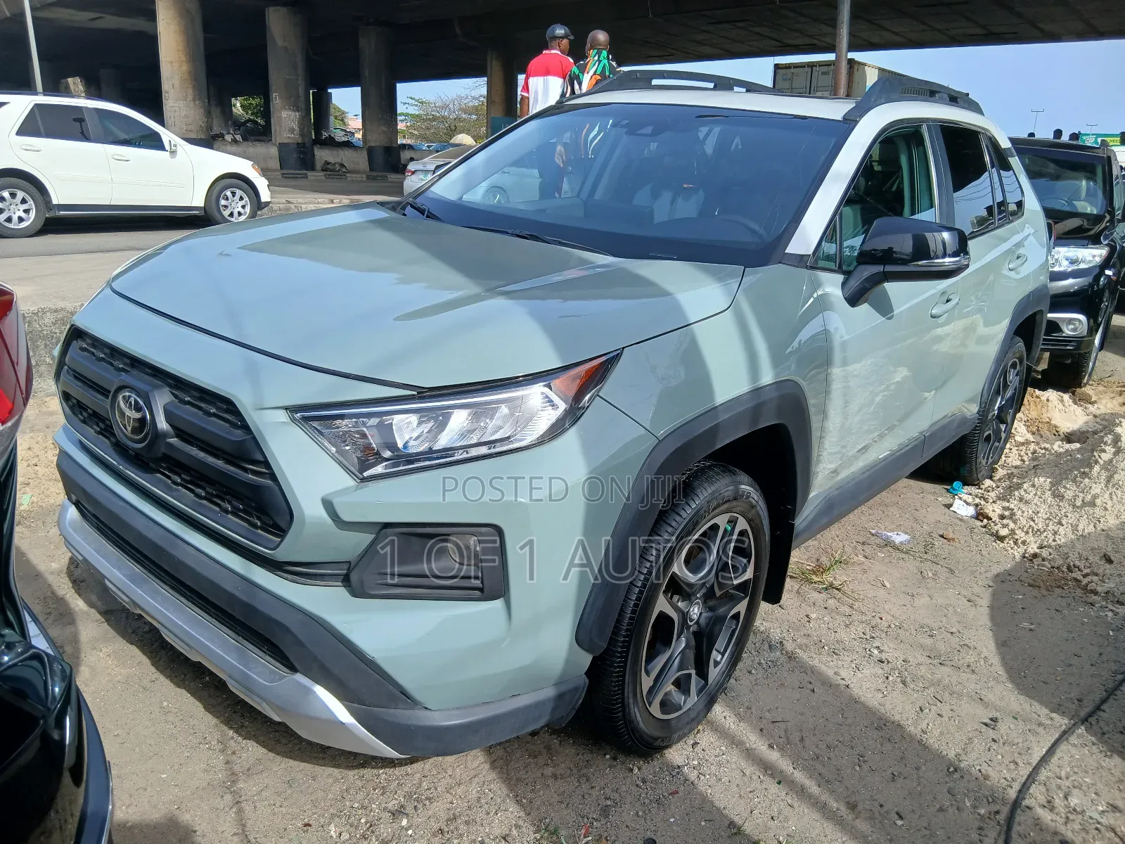 Toyota RAV4 Limited AWD 2020 Green