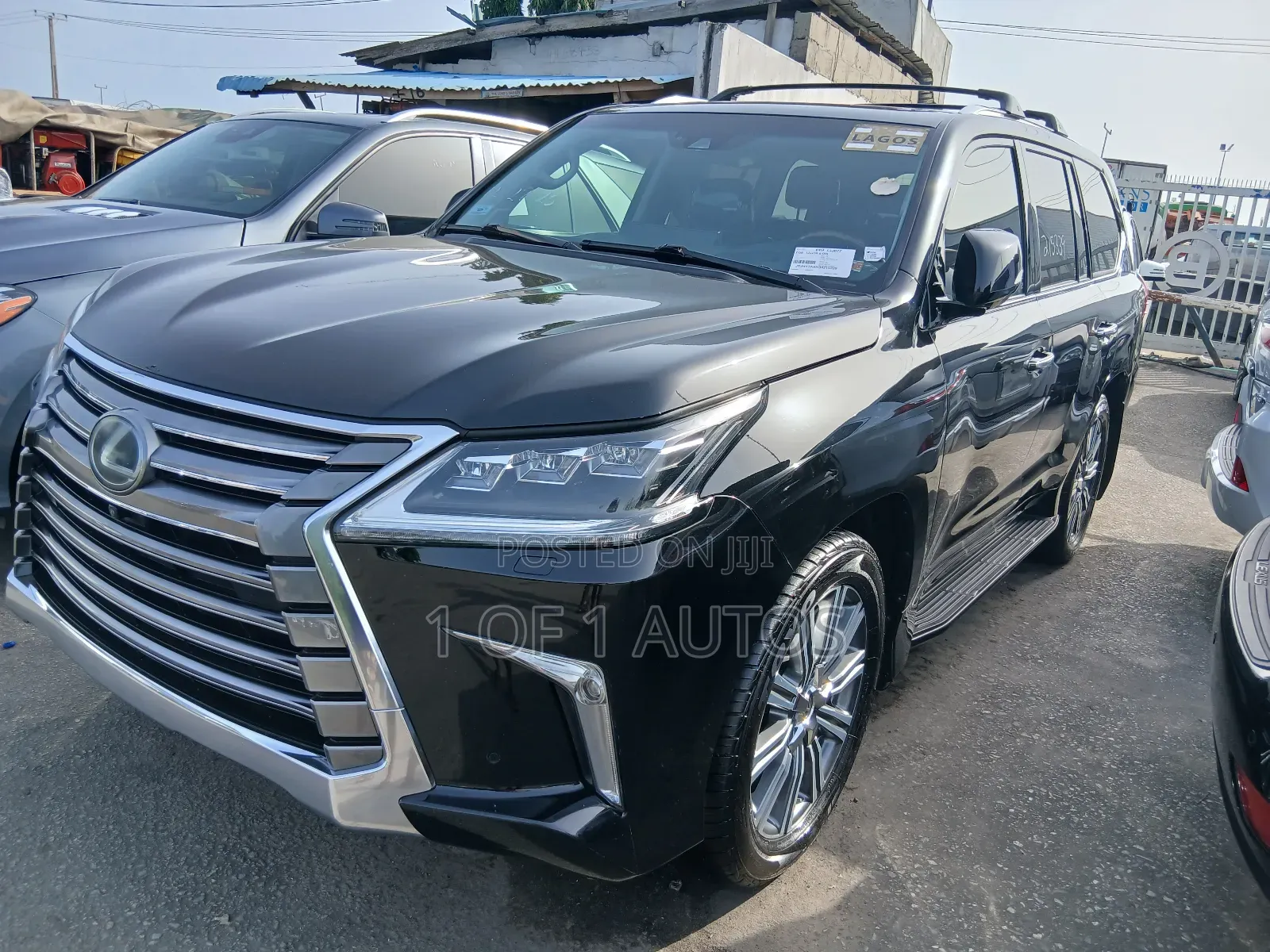 Lexus LX 570 AWD 2016 Black