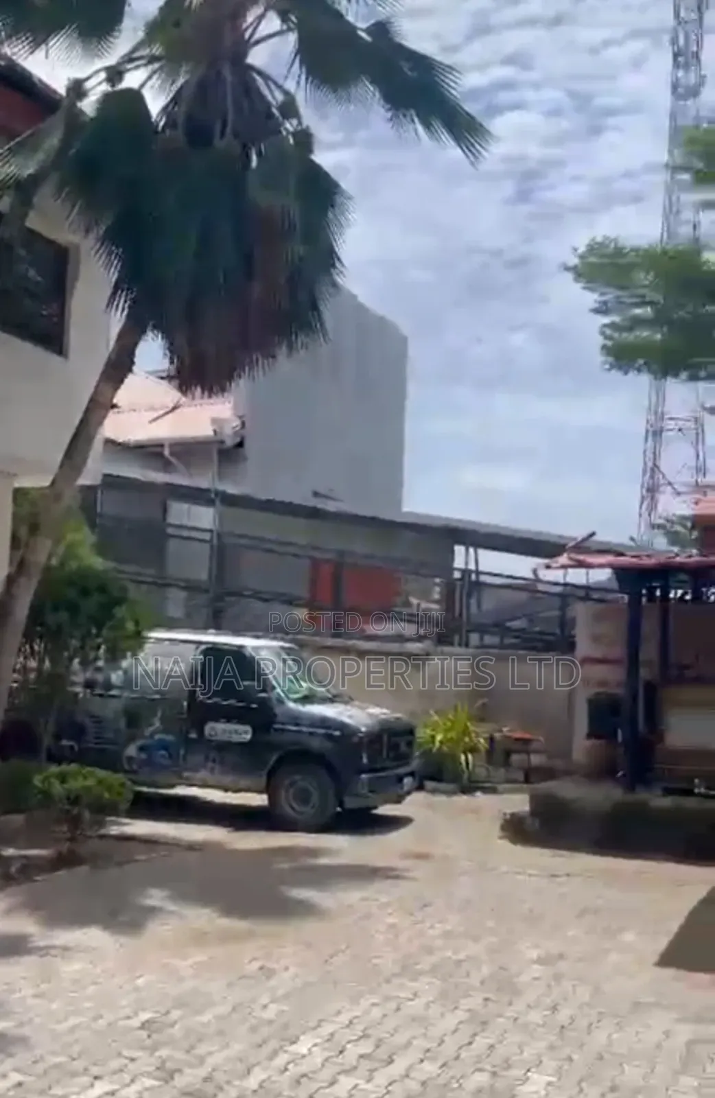 7 Bedroom Duplex in Victoria Island for Office Use