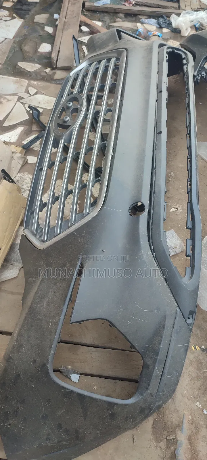 Complete Front Bumper Hyundai Grand Santa Fe 2018 Model