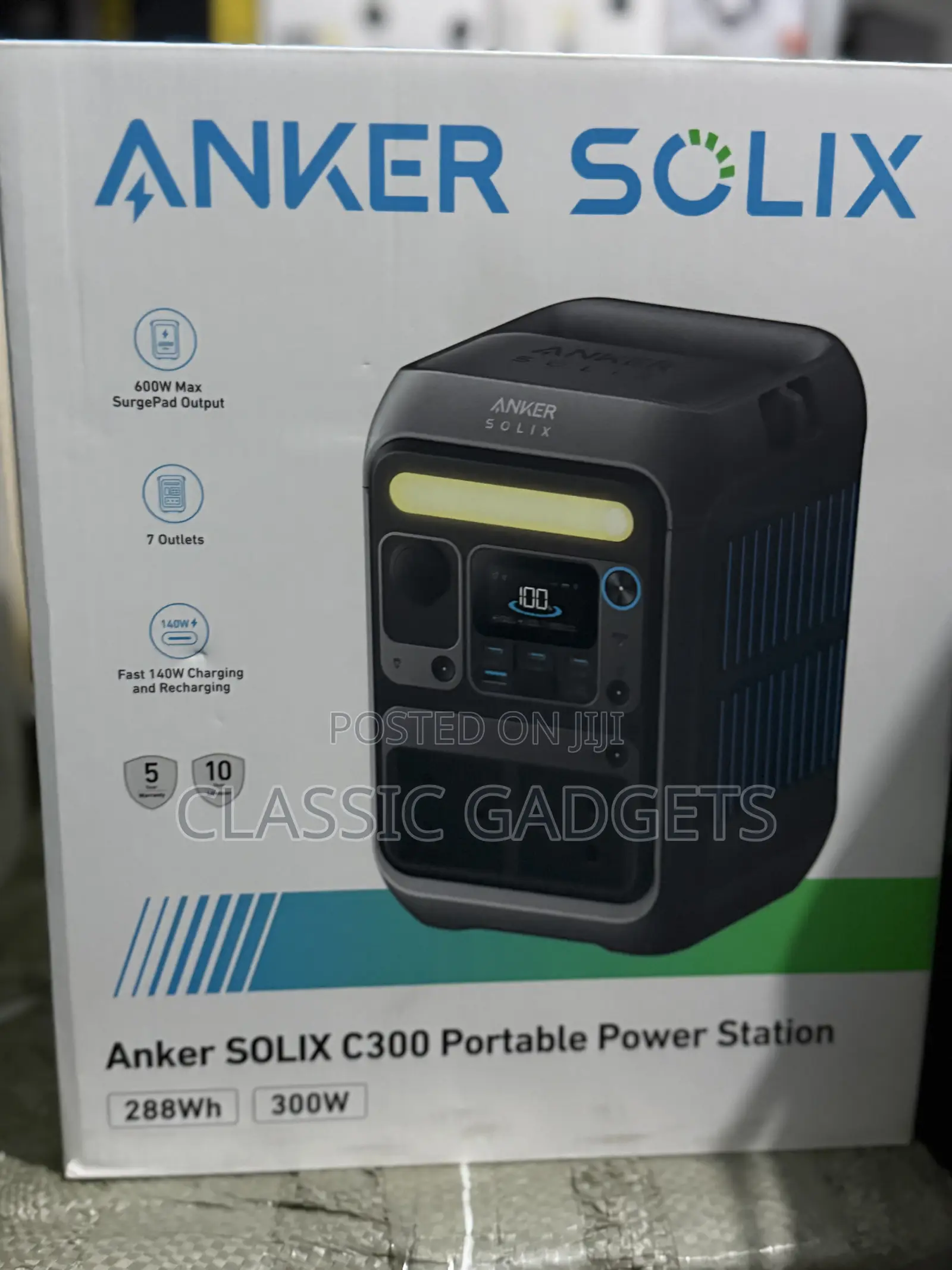 Anker Solid C300 Portable Power Station