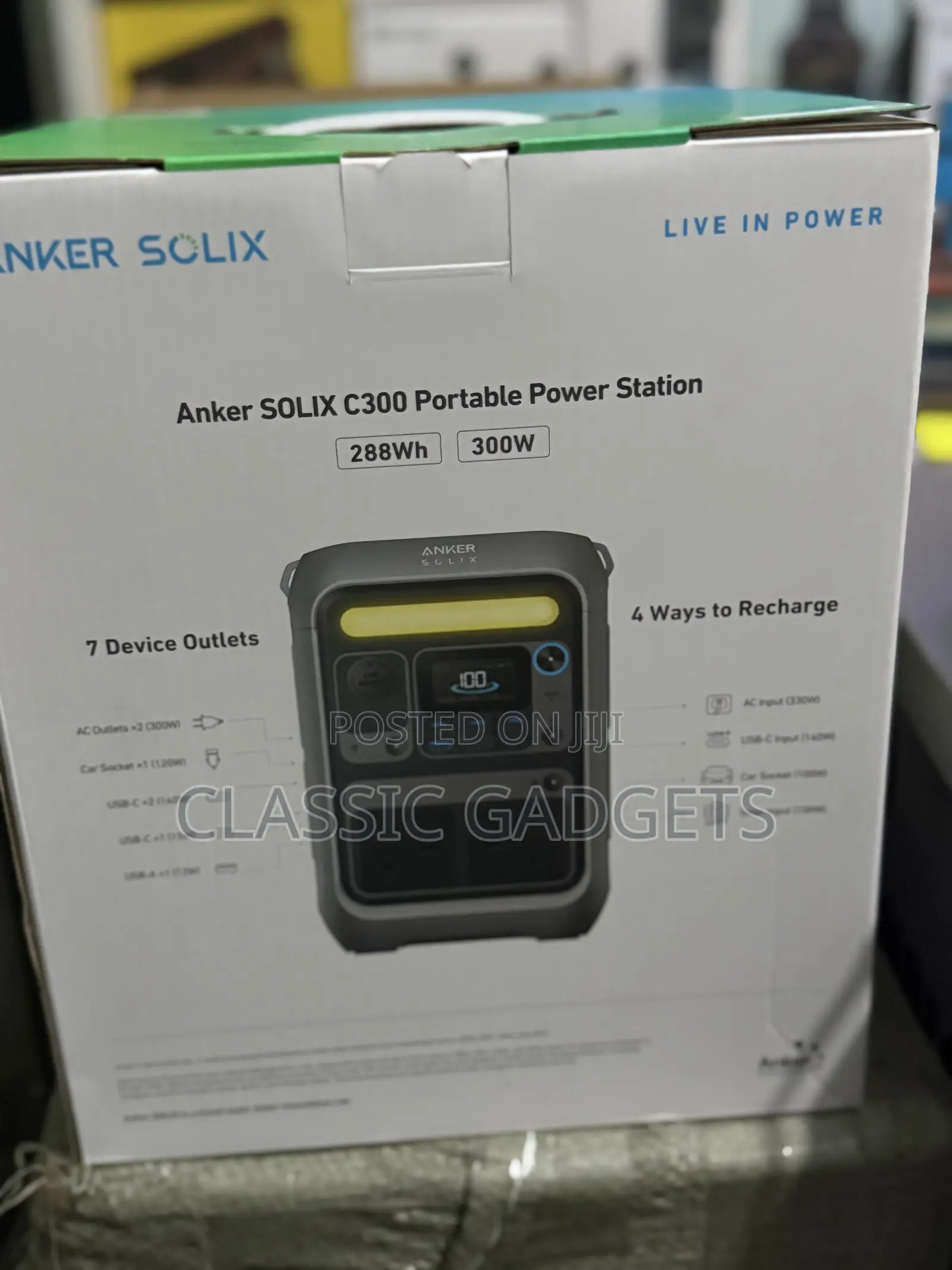 Anker Solid C300 Portable Power Station