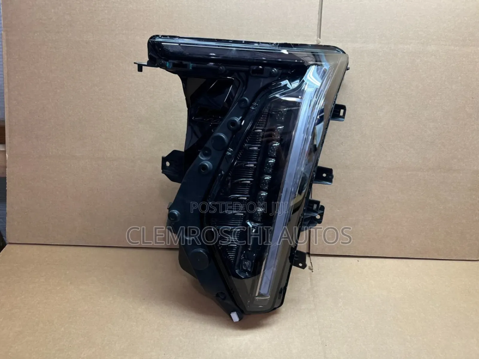 High Quality Certified Complete Brand New Head Lamp Escalade Iq 2026