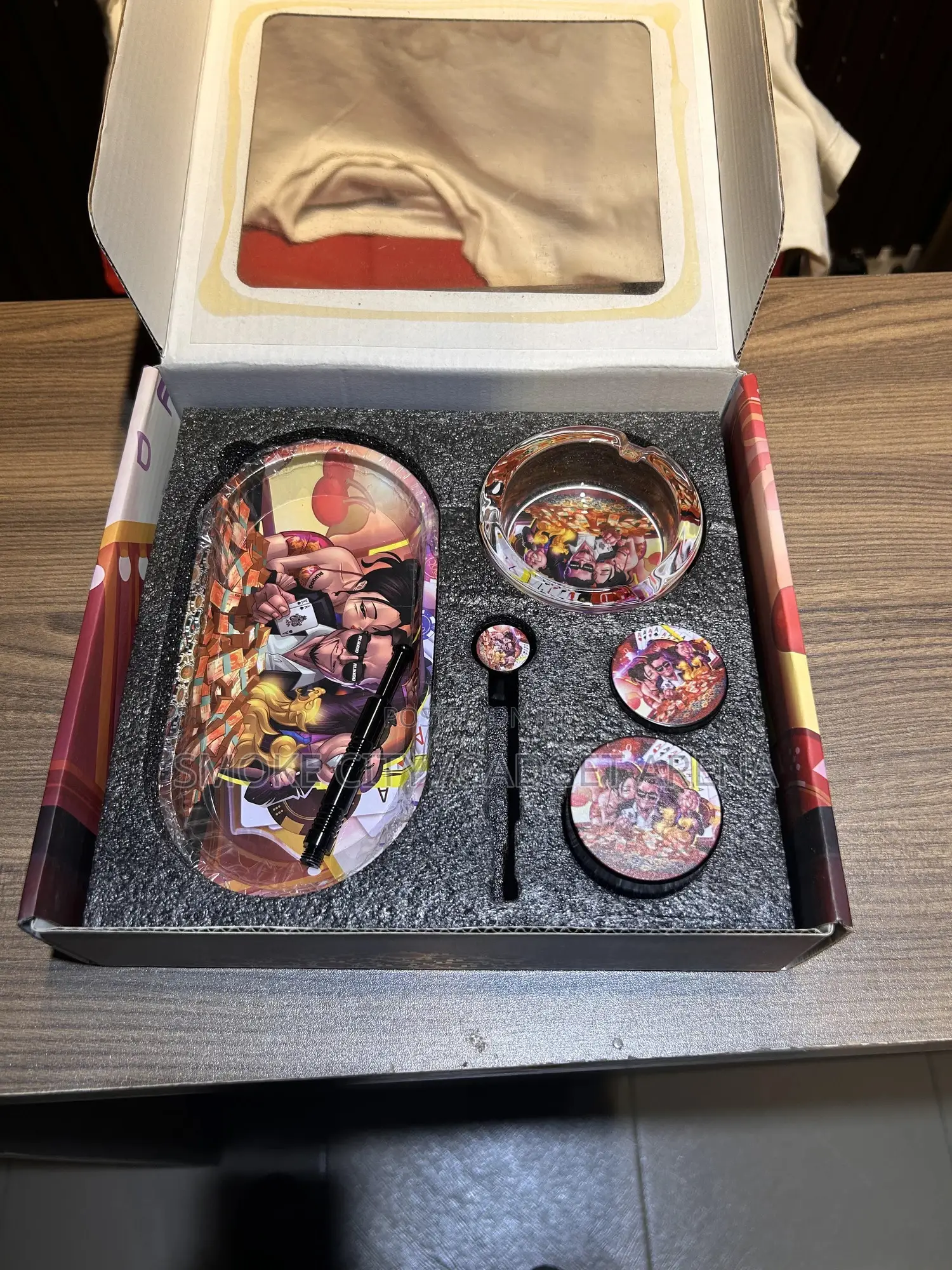 Smoking Set Available in Different Designs , Swipe to Check