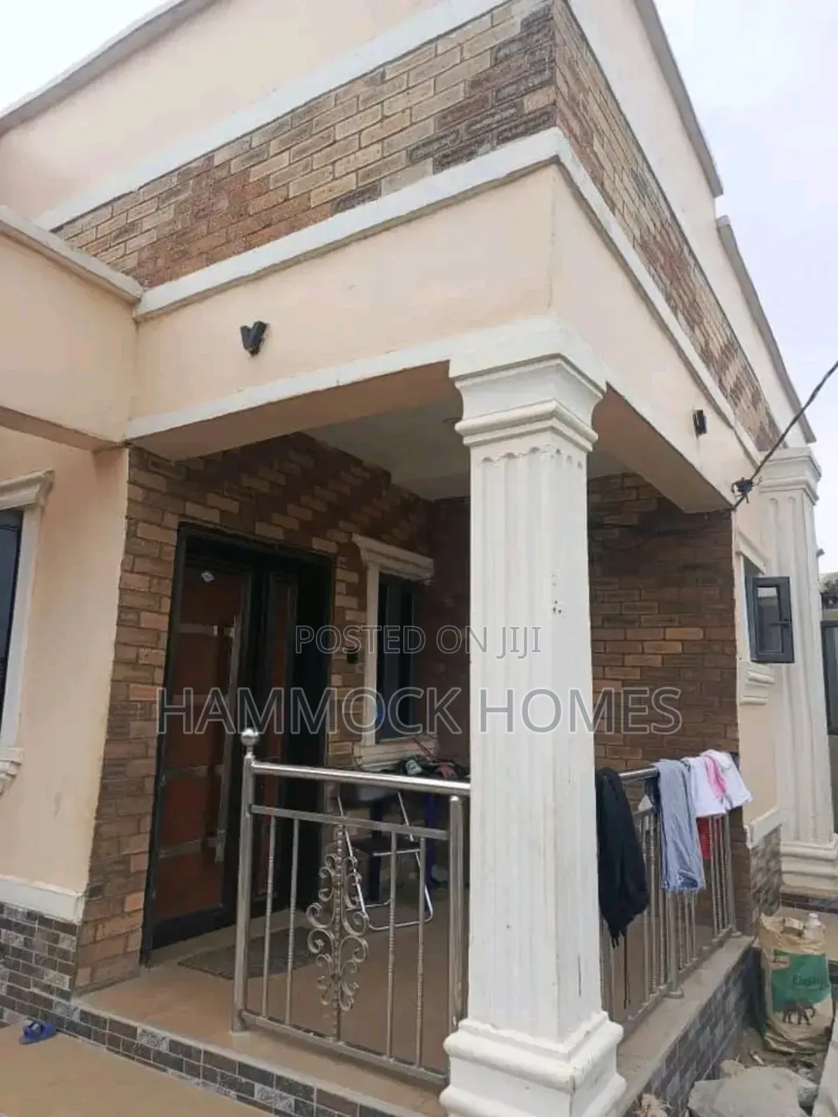 3bdrm Bungalow in Olóde Estate, Alakia for sale