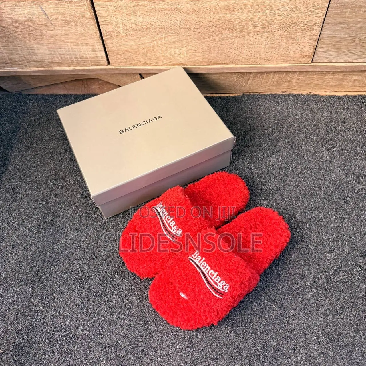 Balenciaga Premium Fur Slides