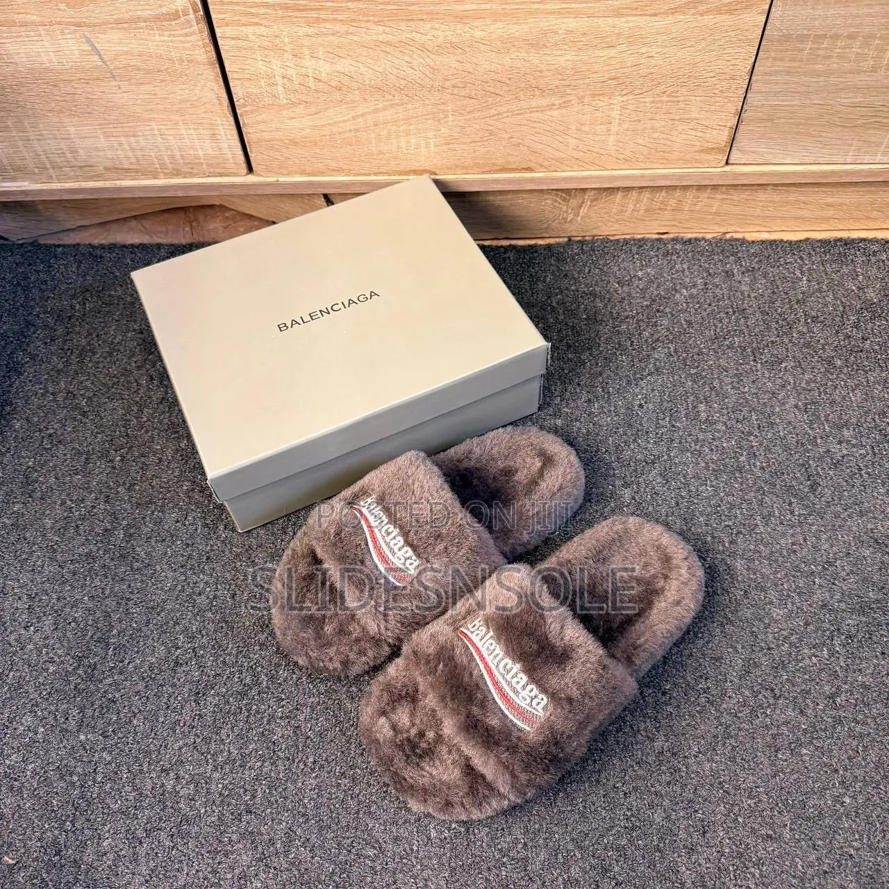 Balenciaga Premium Fur Slides
