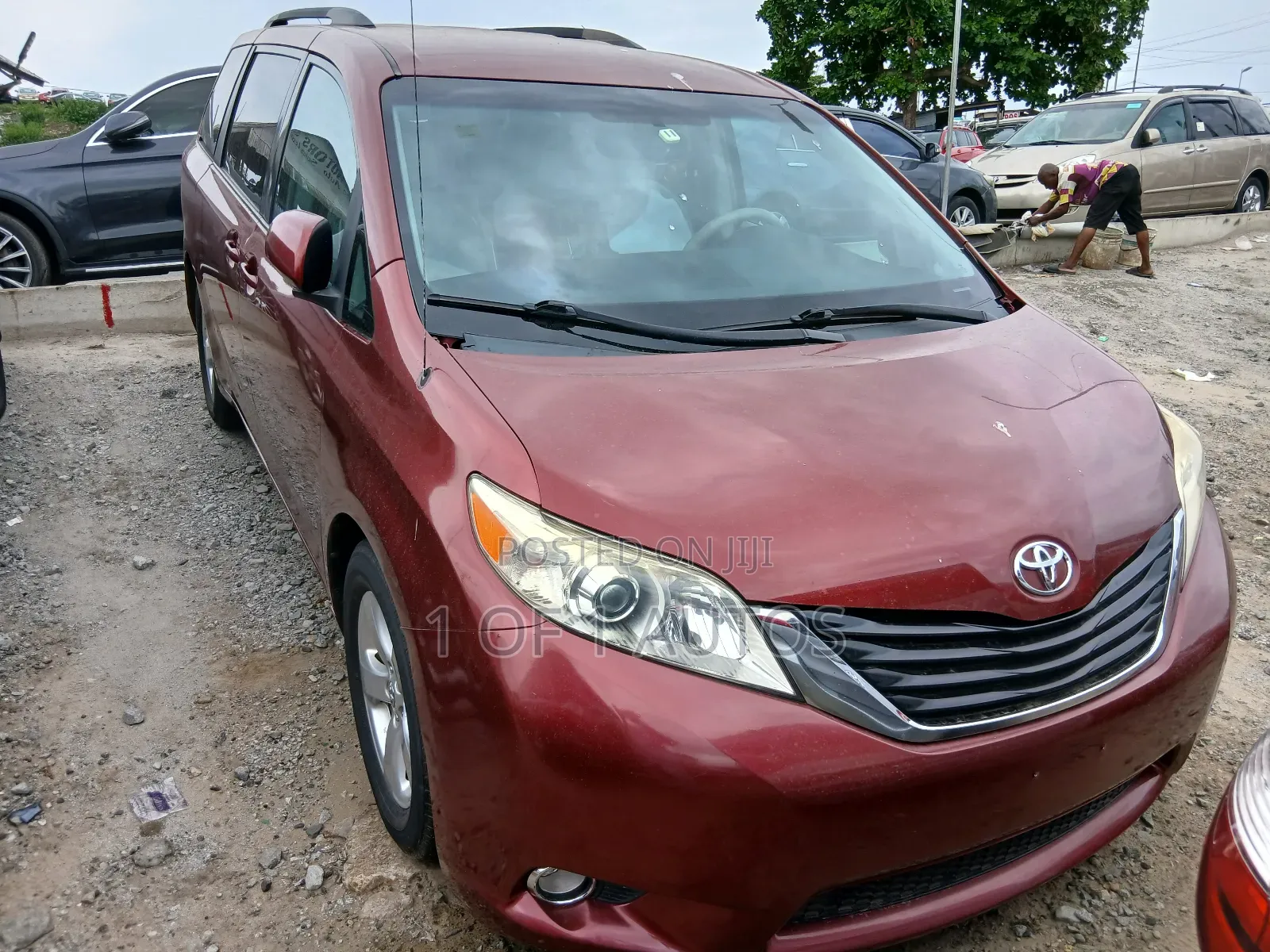 Toyota Sienna LE 7 Passenger 2011 Red