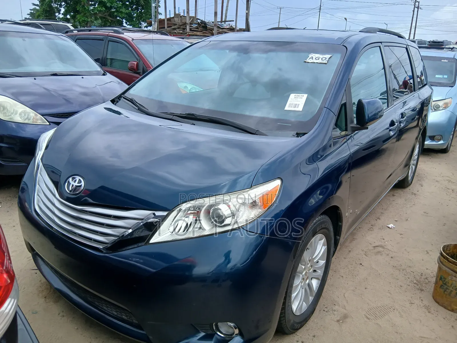 Toyota Sienna XLE 7 Passenger 2012 Blue