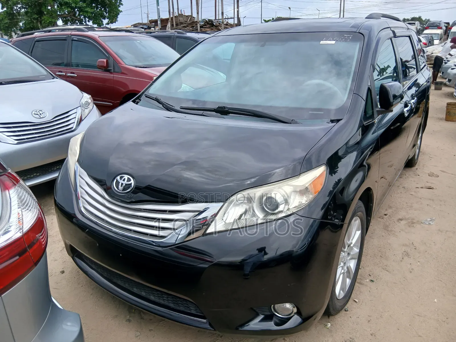Toyota Sienna XLE 7 Passenger 2012 Black