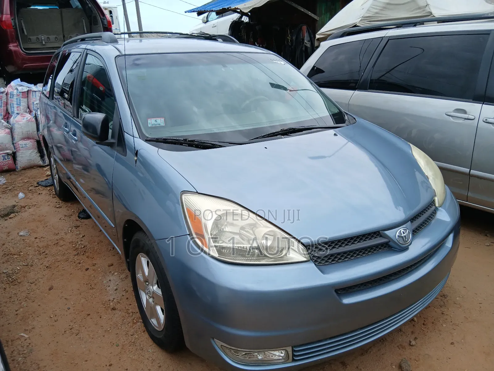 Toyota Sienna LE AWD (3.3L V6 5A) 2004 Blue