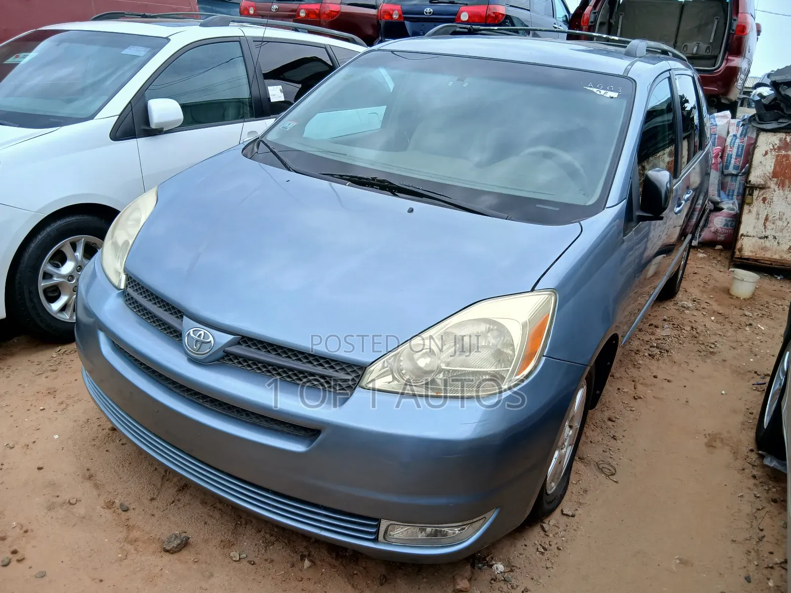 Toyota Sienna LE AWD (3.3L V6 5A) 2004 Blue