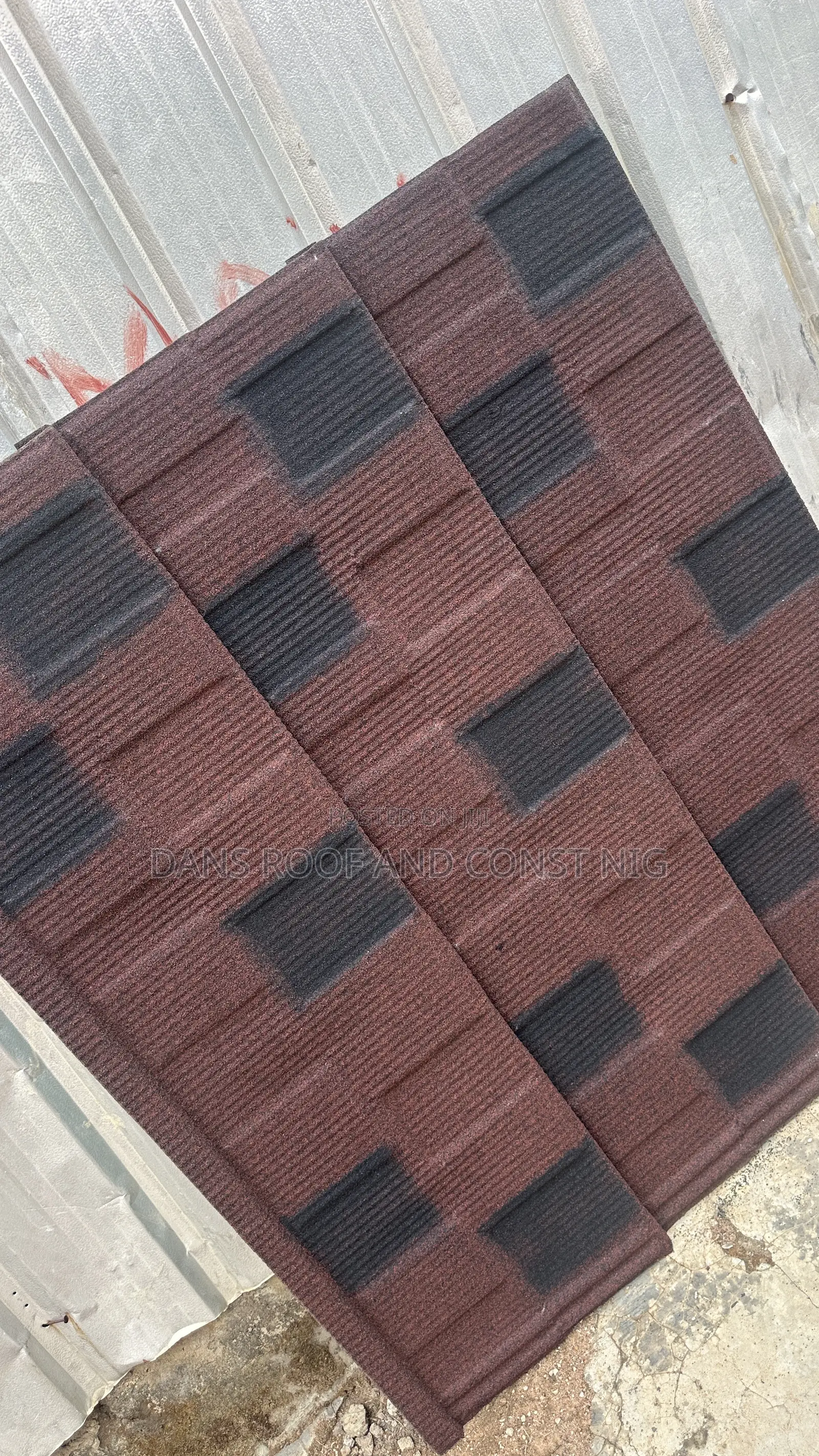 Red Spotted Black Shingle With Black Patch