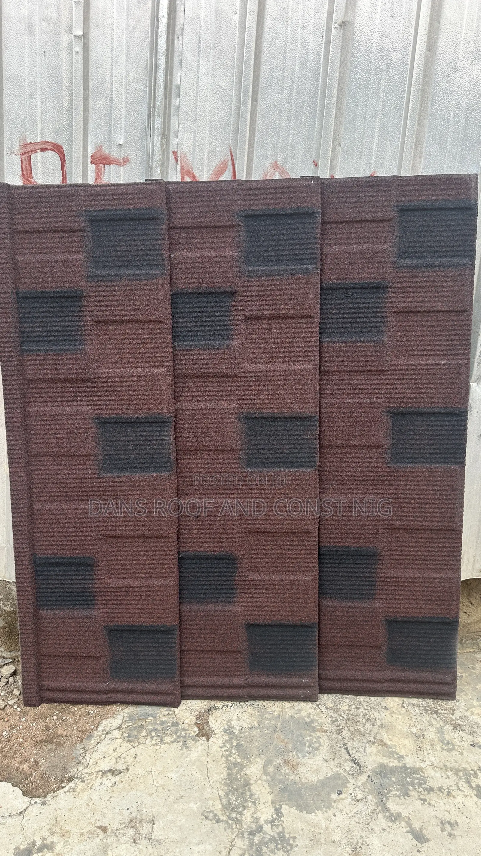 Red Spotted Black Shingle With Black Patch