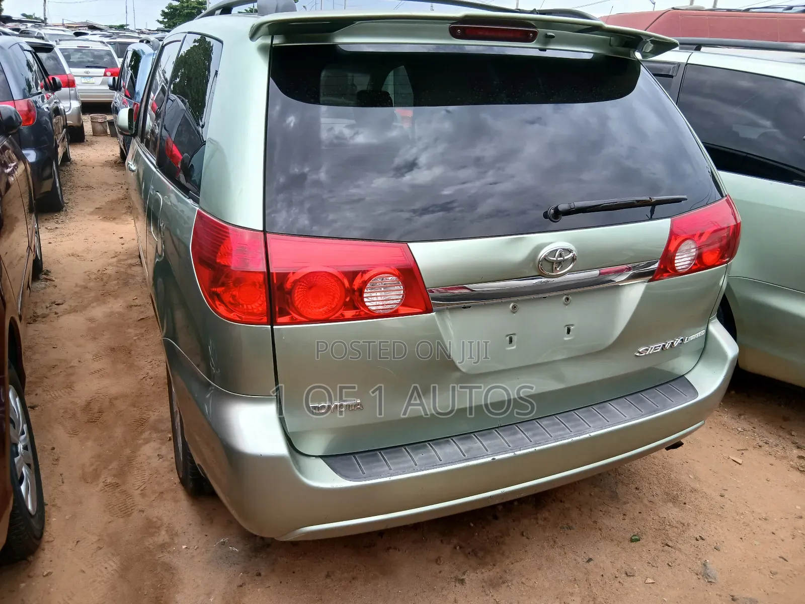 Toyota Sienna LE FWD 2006 Green
