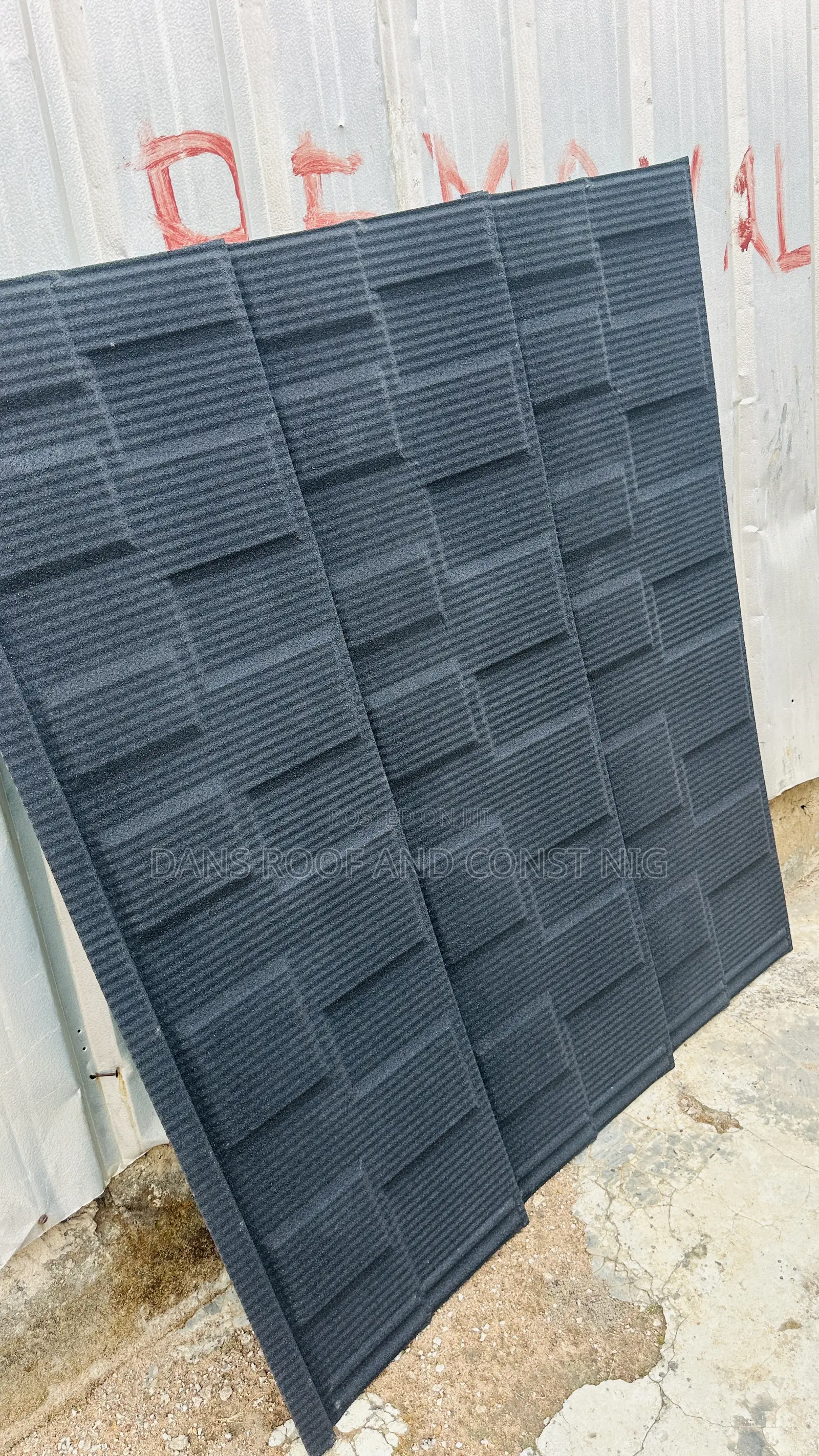Pure Black Shingle Roofing Tiles Korea Product
