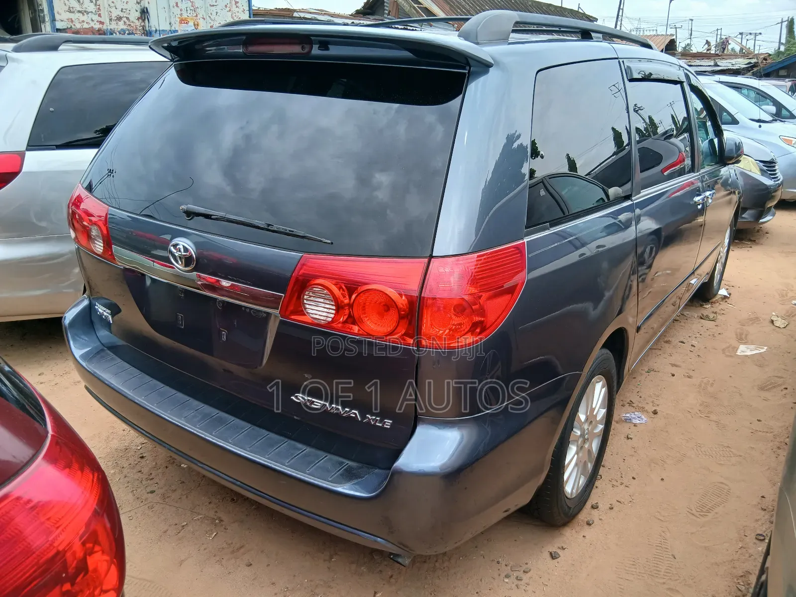Toyota Sienna LE 8 Passenger 2010 Blue