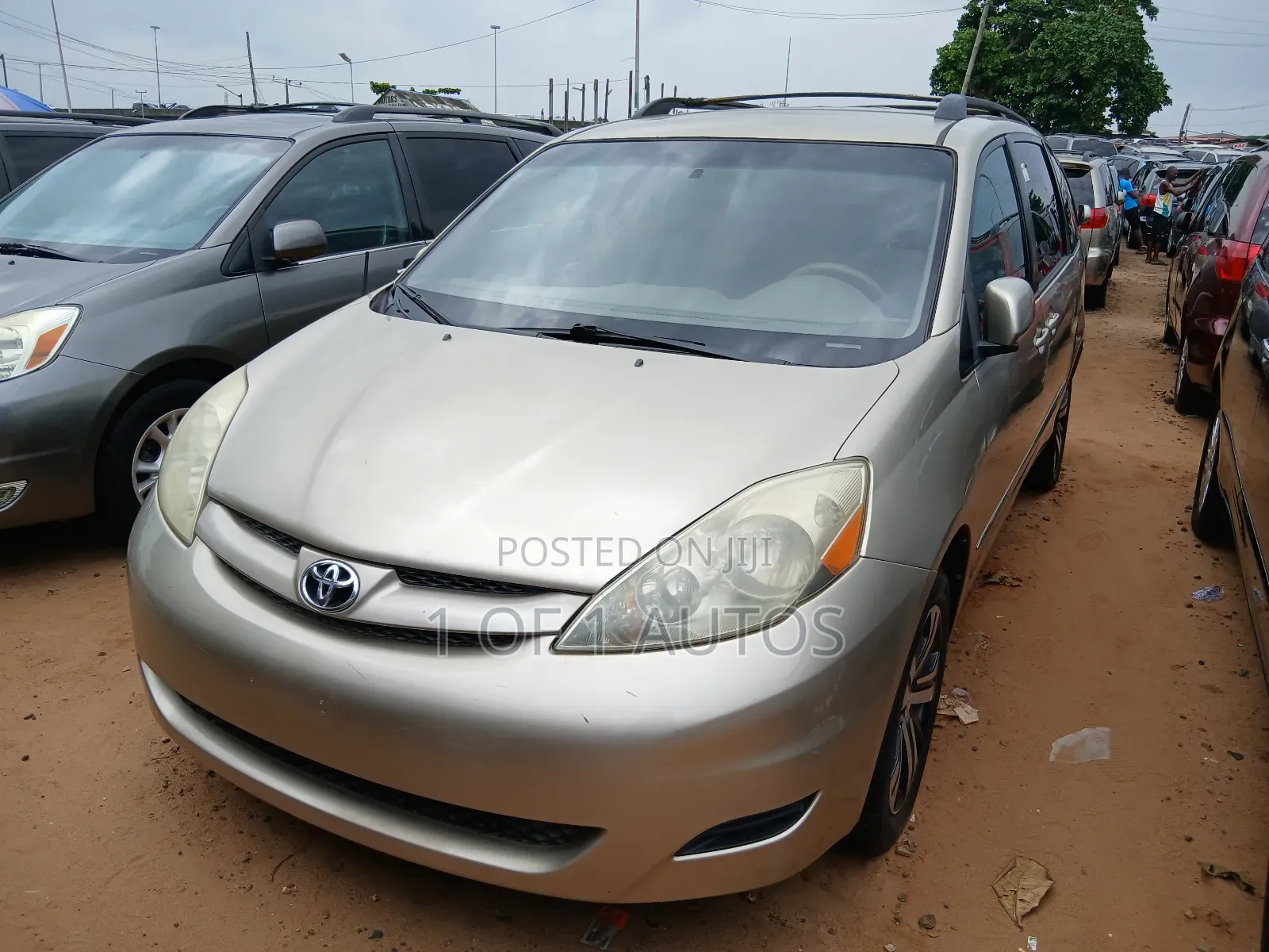 Toyota Sienna LE AWD 2006 Gold