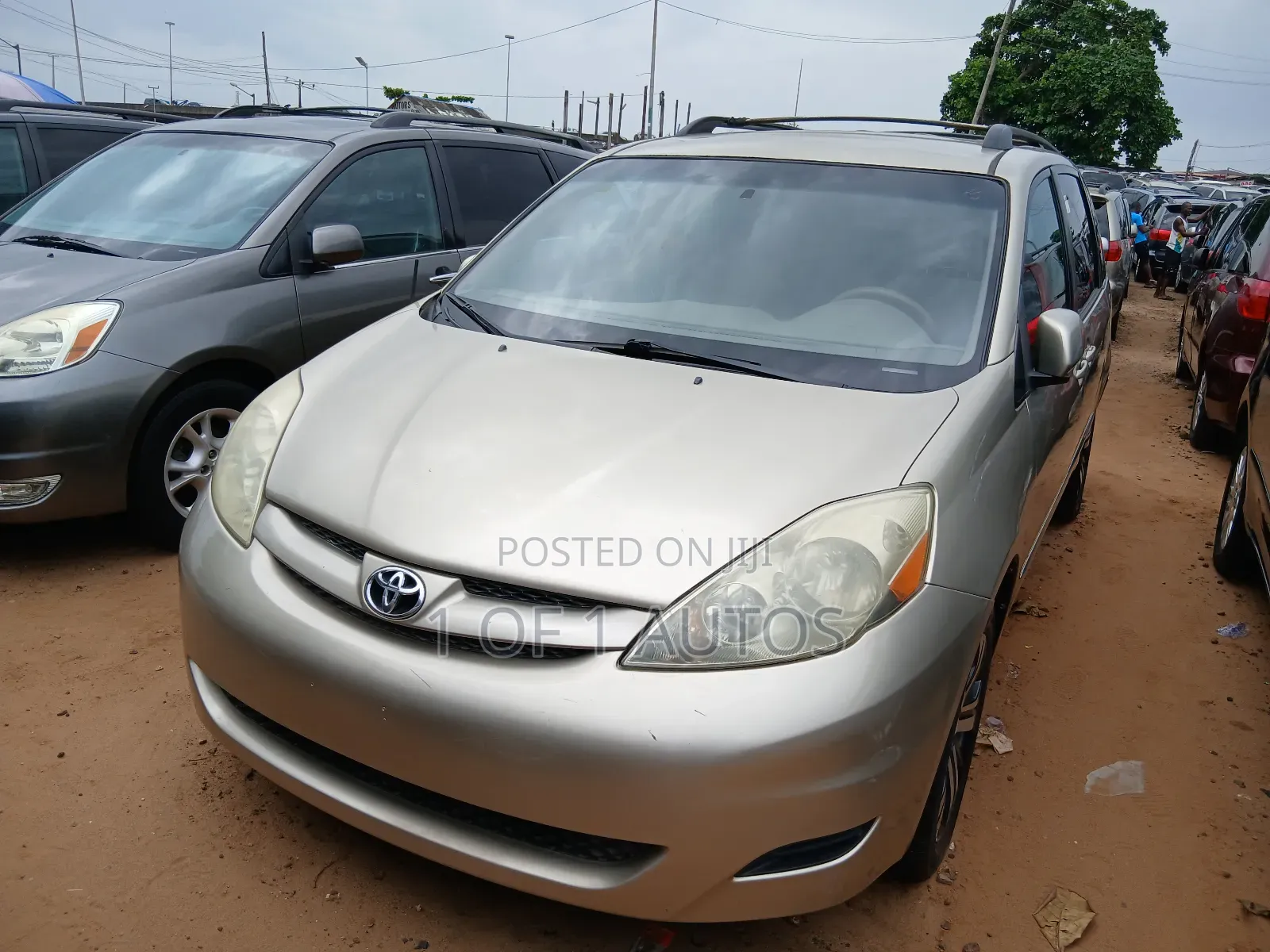 Toyota Sienna LE AWD 2006 Gold