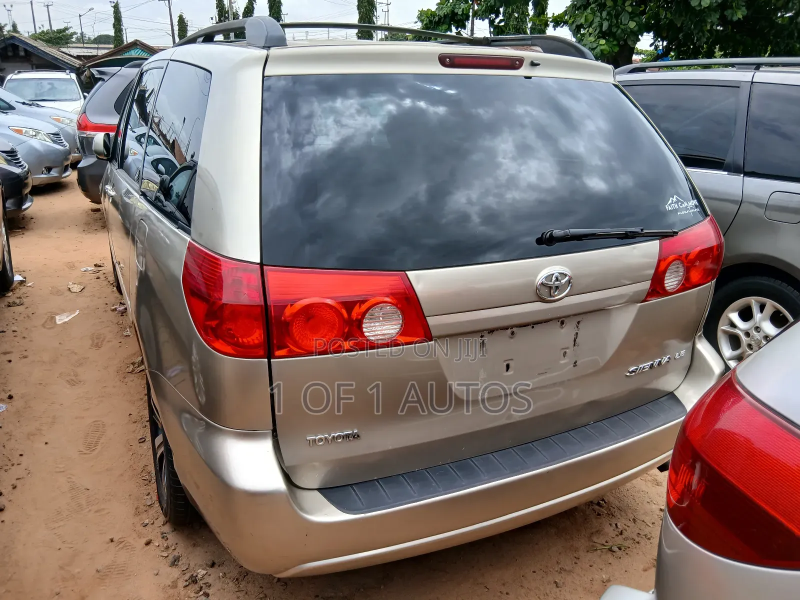 Toyota Sienna LE AWD 2006 Gold