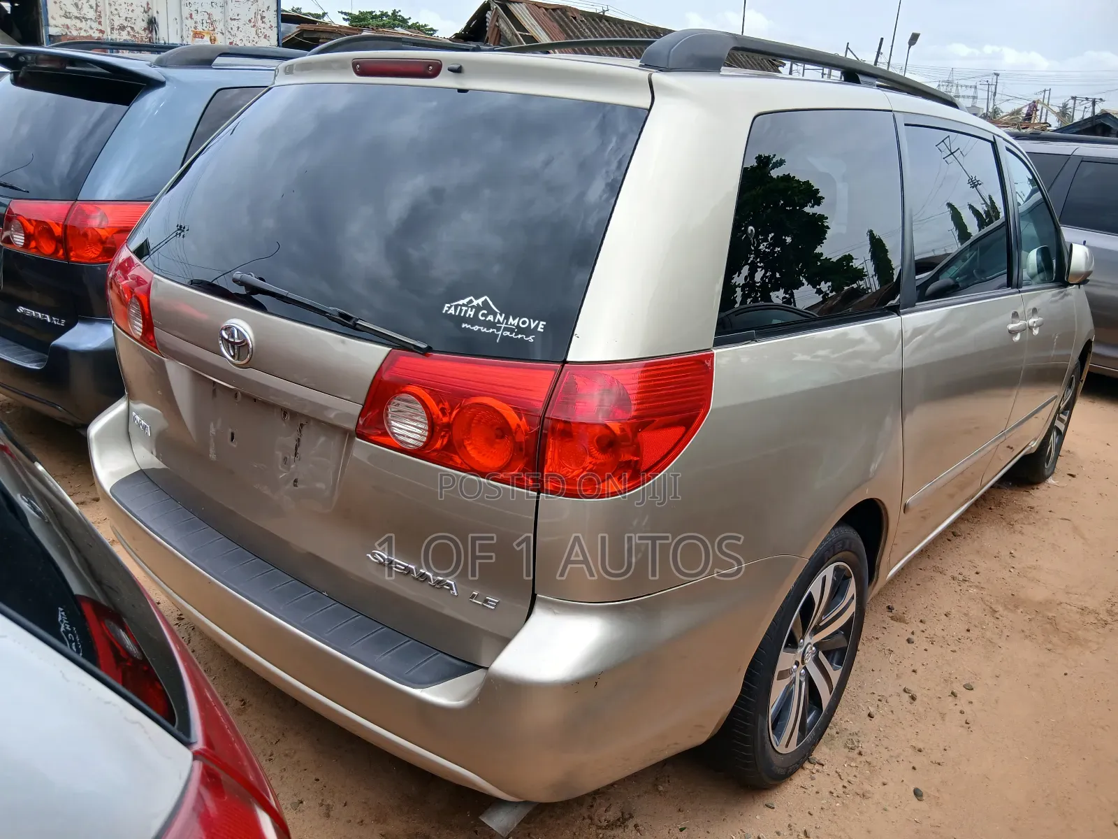 Toyota Sienna LE AWD 2006 Gold