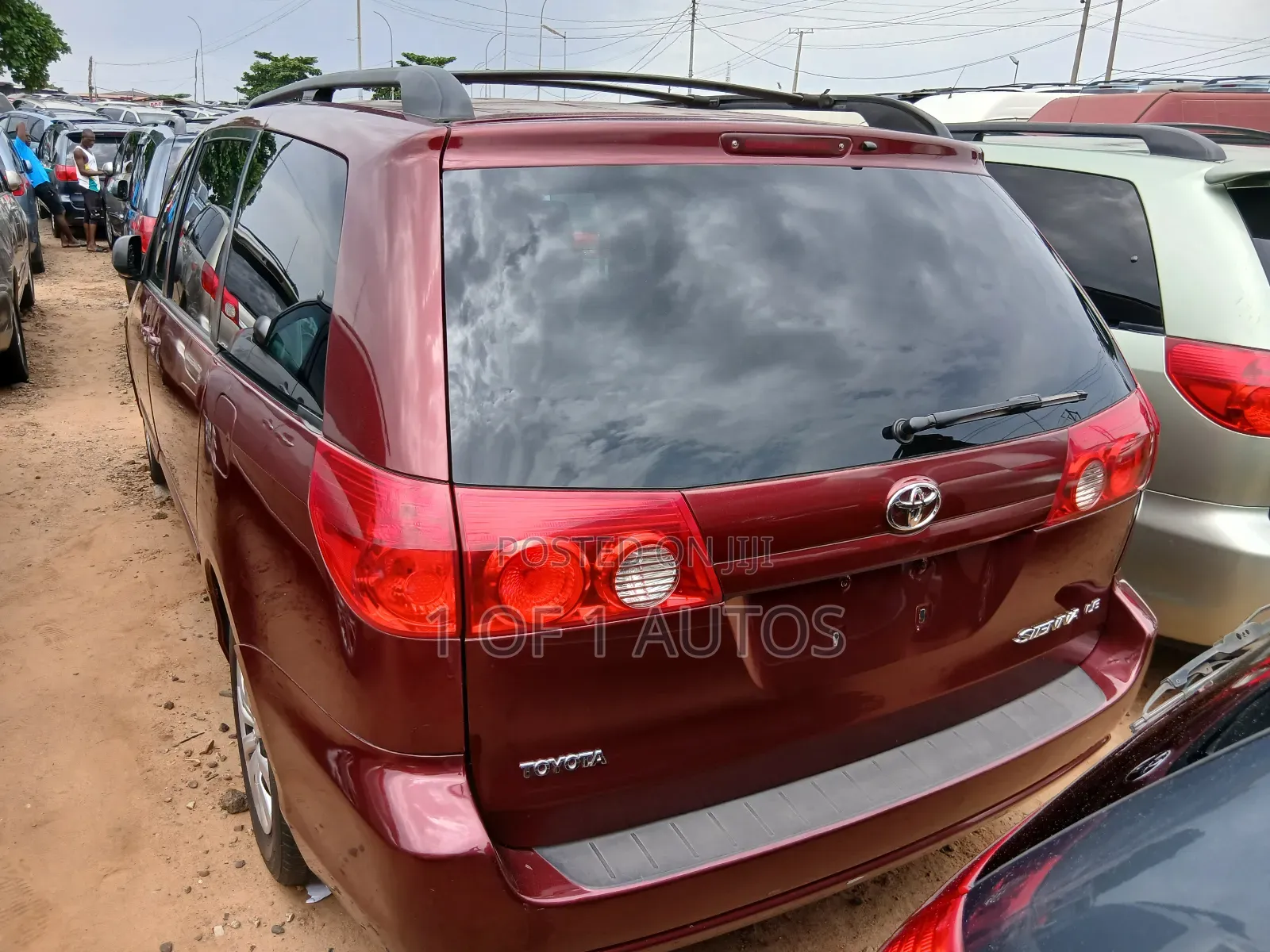 Toyota Sienna LE 2008 Red