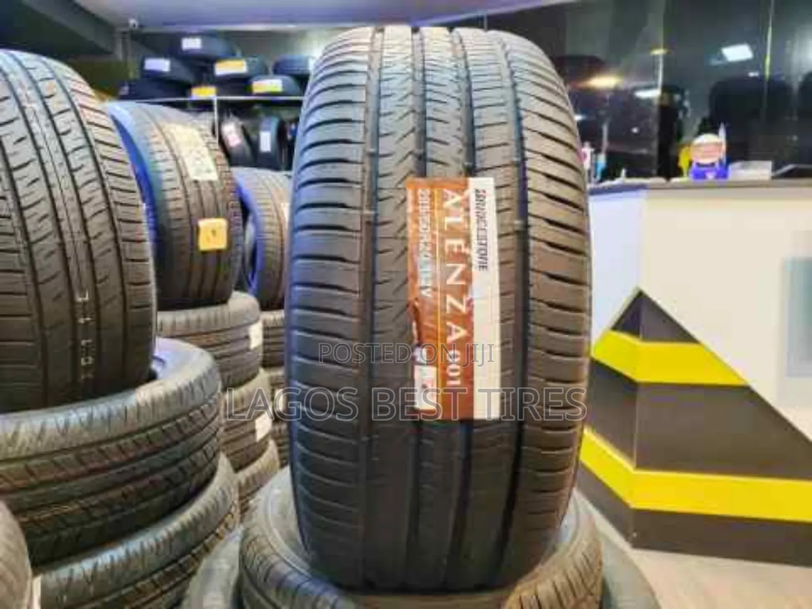 Brand New Pair: Bridgestone Alenza 001 (285/50r20 112v)