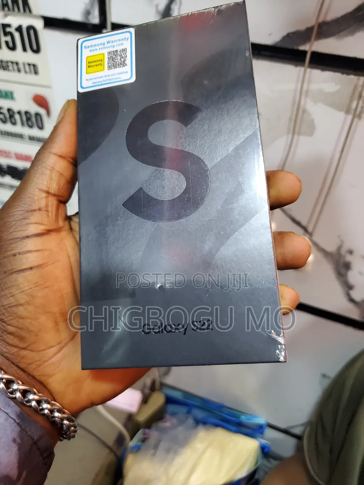 New Samsung Galaxy S22 5G 128 GB