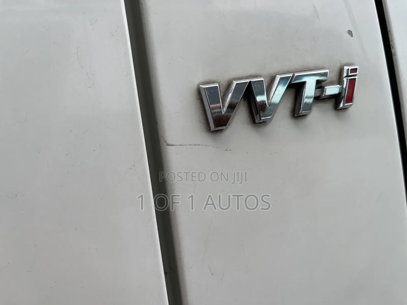 Toyota HiAce 2014 White