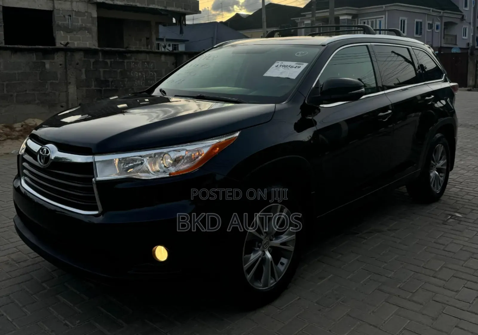 Toyota Highlander XLE 4dr SUV (3.5L 6cyl 6A) 2015 Black