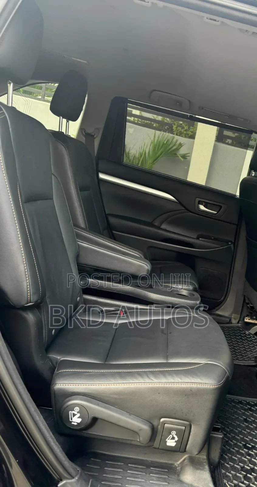 Toyota Highlander XLE 4dr SUV (3.5L 6cyl 6A) 2015 Black