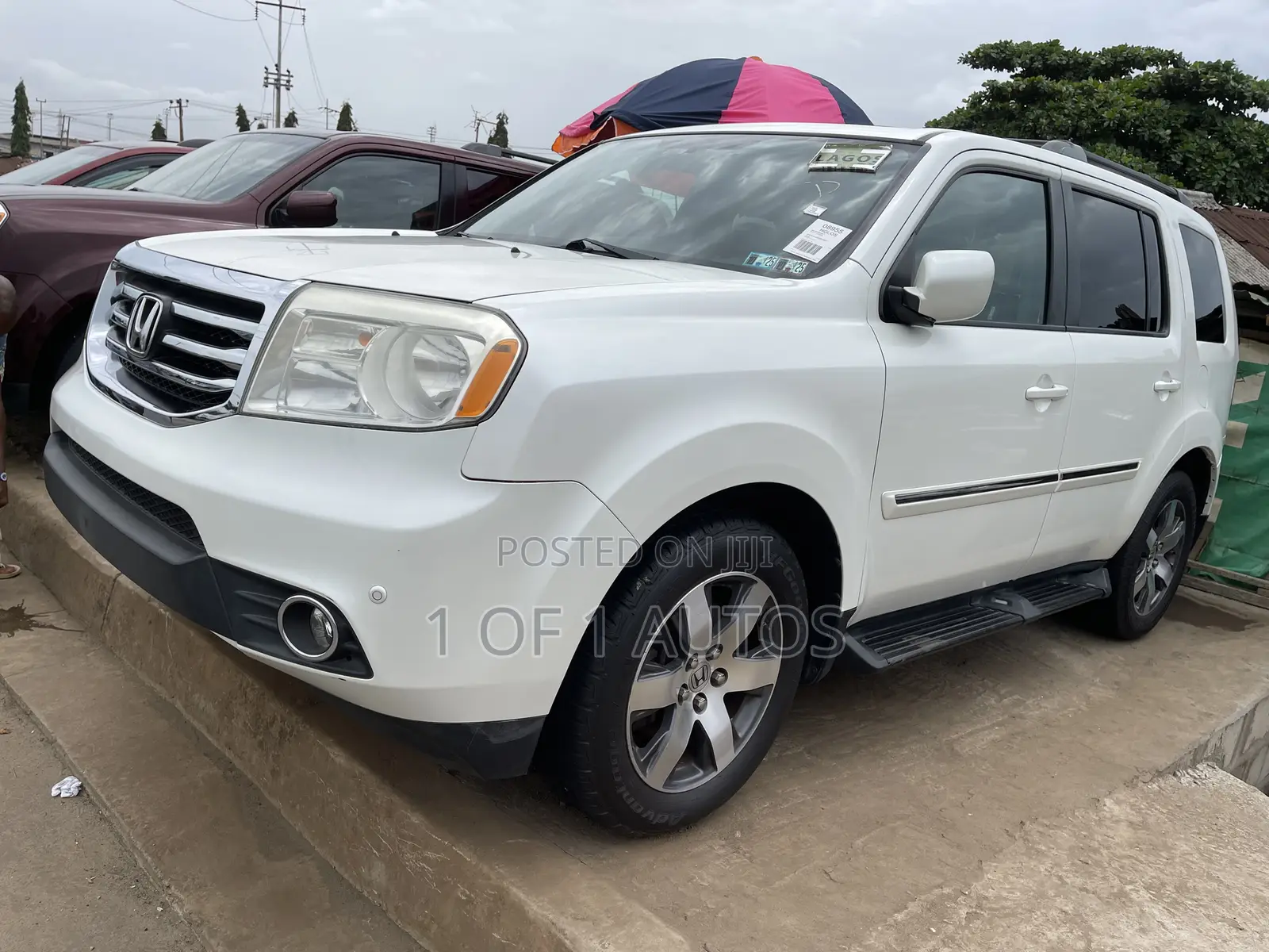 Honda Pilot Touring w/RES/Navi 4WD (3.5L 6cyl 5A) 2012 White